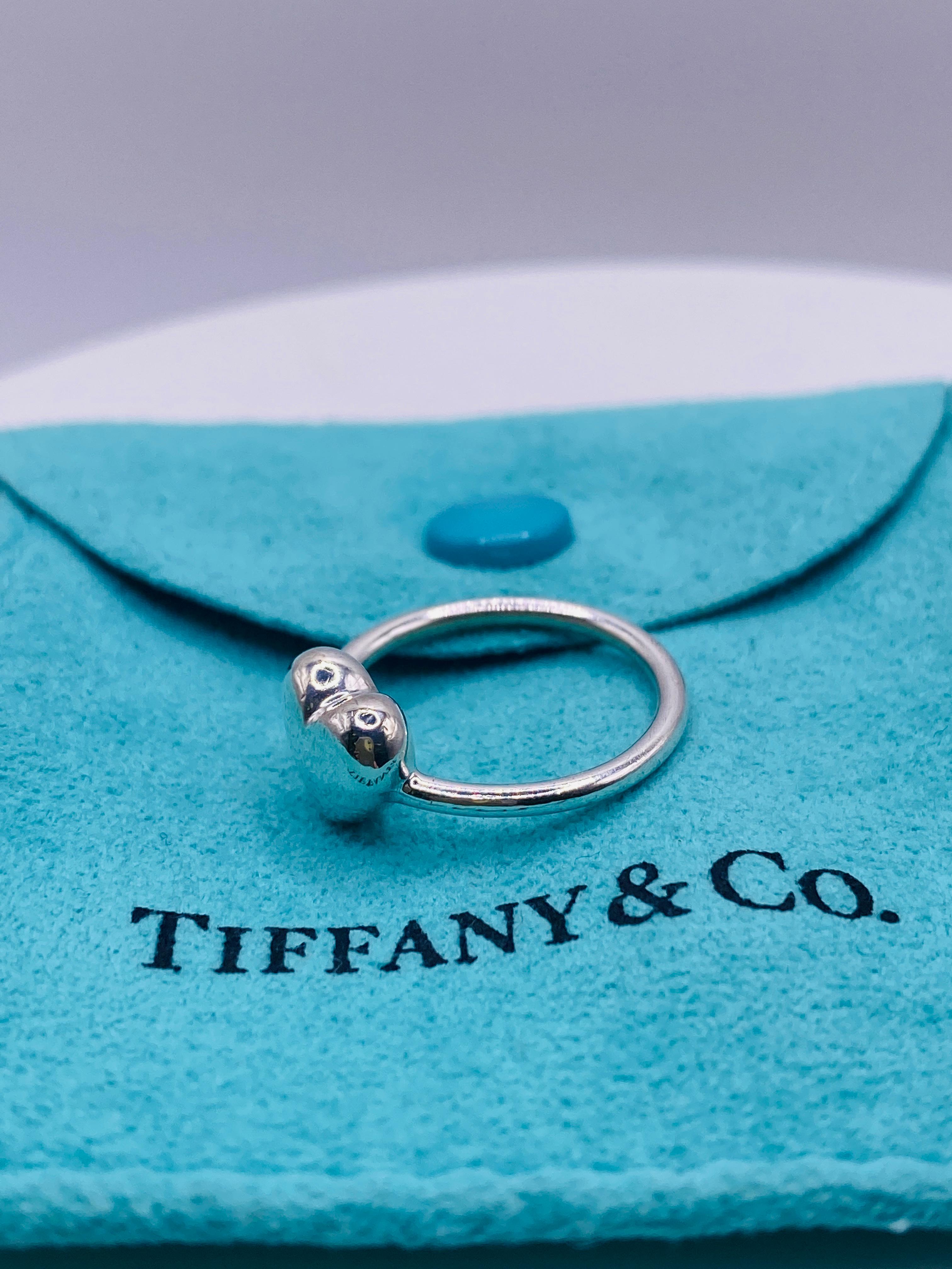 Women's or Men's Tiffany & Co Sterling Silver Heart Ring For Sale
