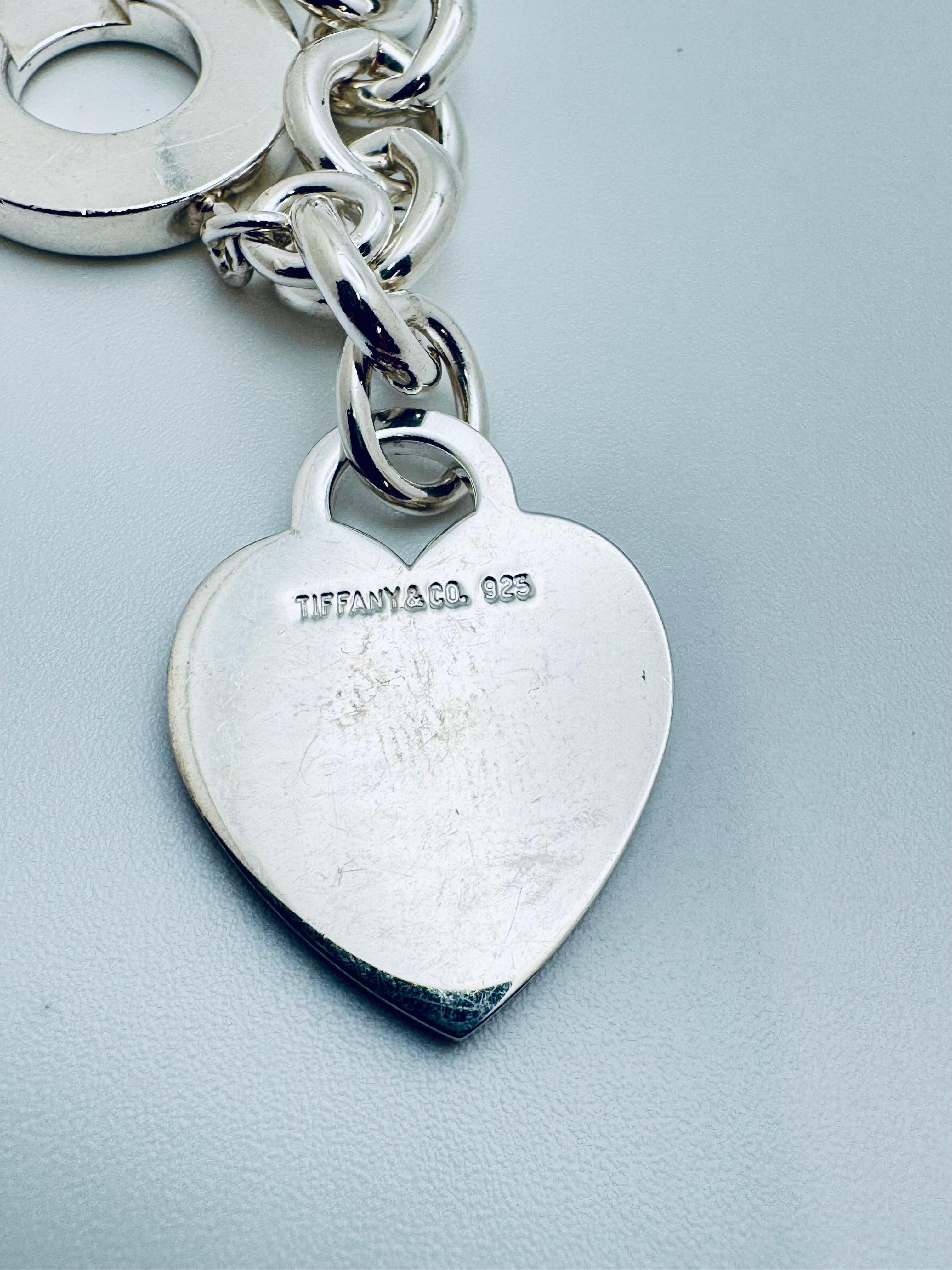 Tiffany & Co. Collier en argent sterling avec étiquette en forme de cœur en vente 4