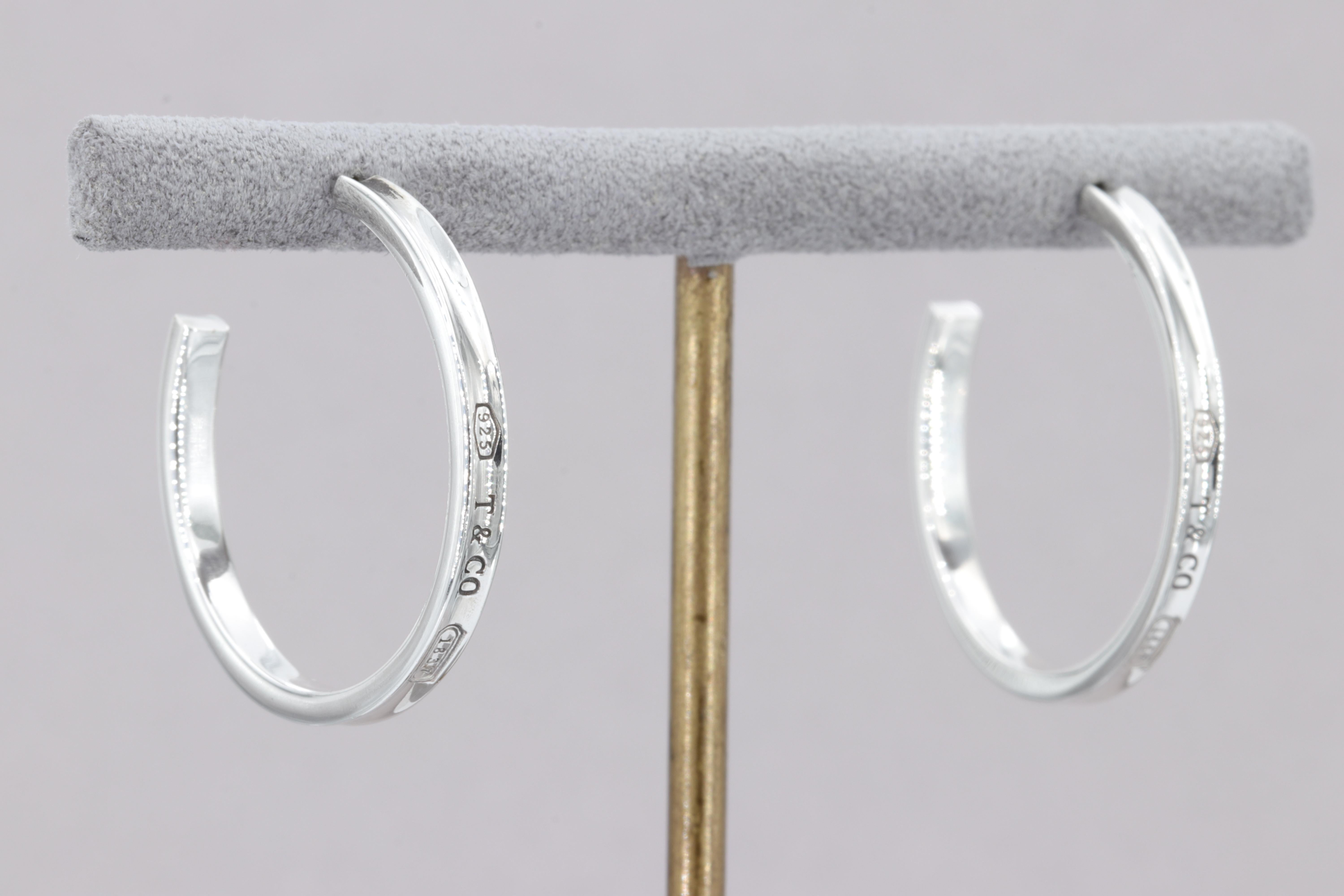 silver hoop earrings tiffany