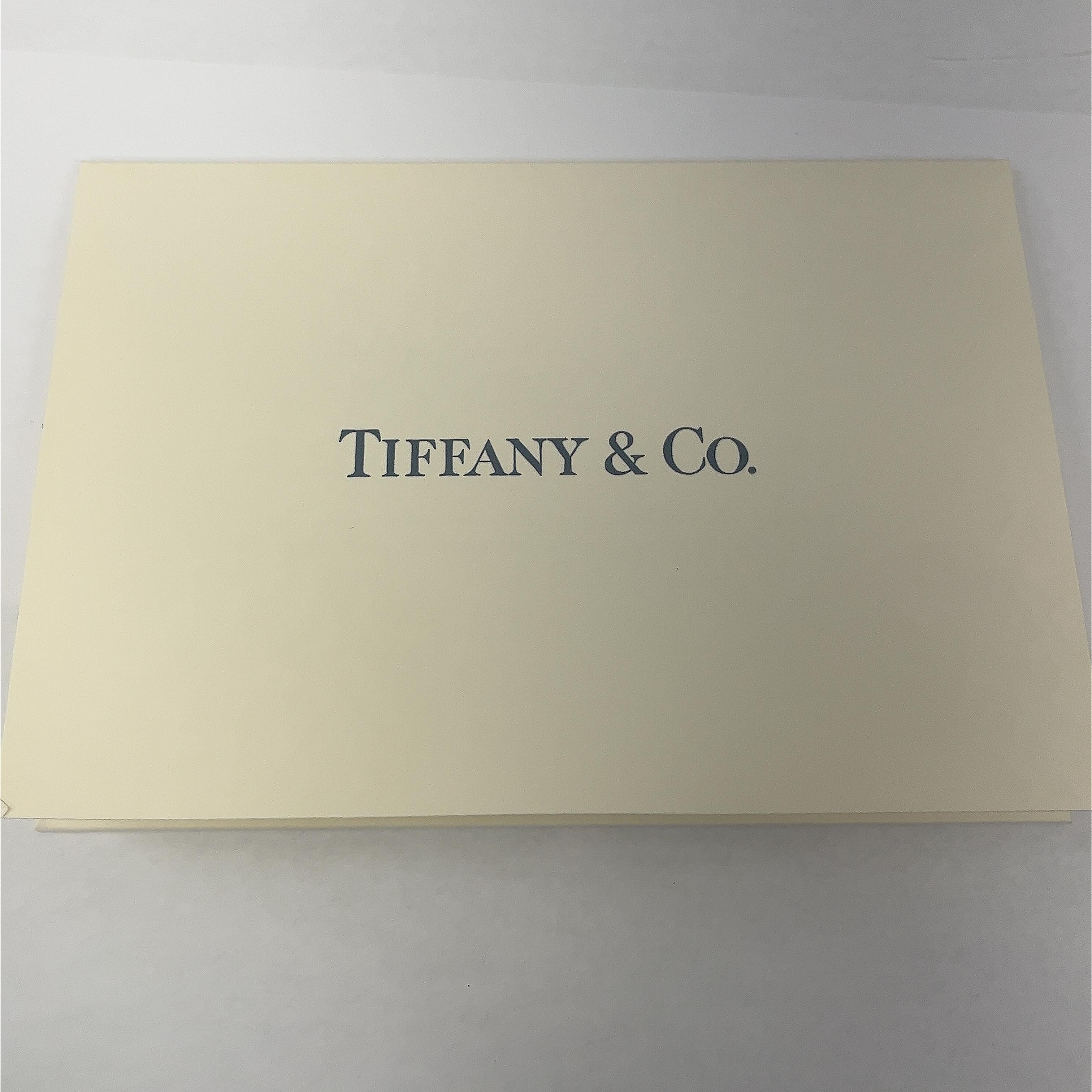 Tiffany & Co. Collier Infinity Figure 8 perles blanches 34.1 g 1
