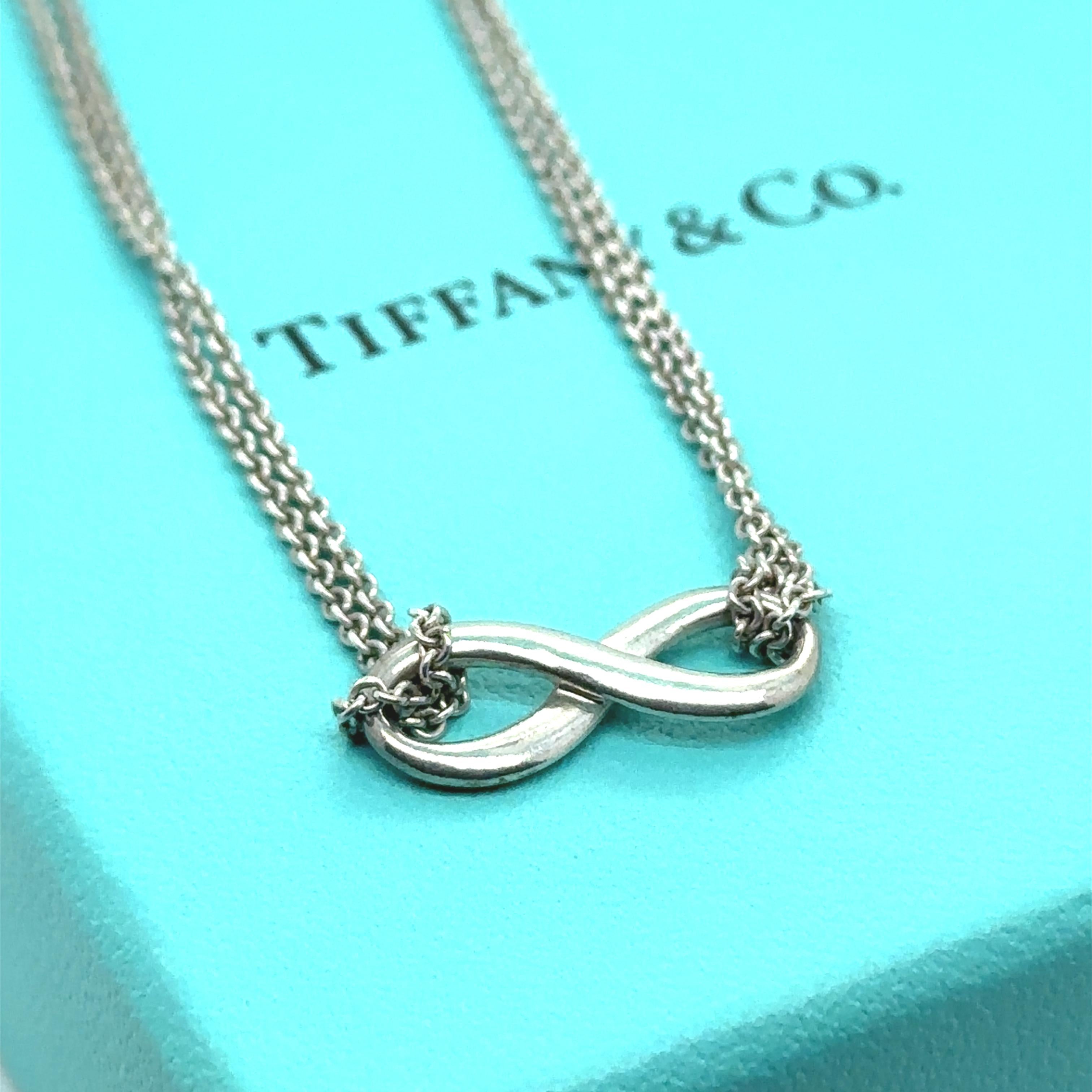 Women's Tiffany & Co. Sterling Silver Infinity Pendant Necklace 6g For Sale