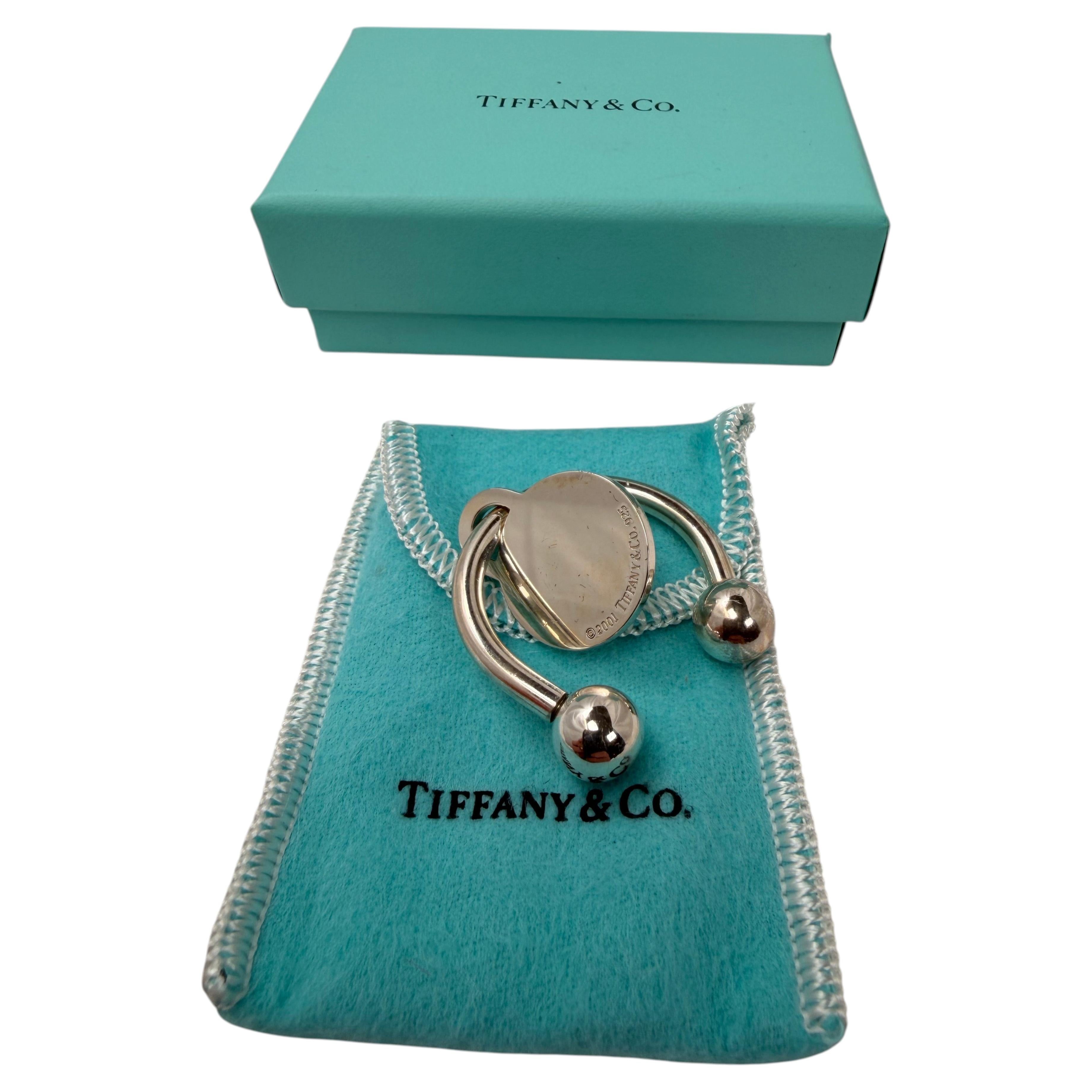 Tiffany & Co. Llavero de plata de ley. Como nuevo, sin estrenar. Con caja y estuche.