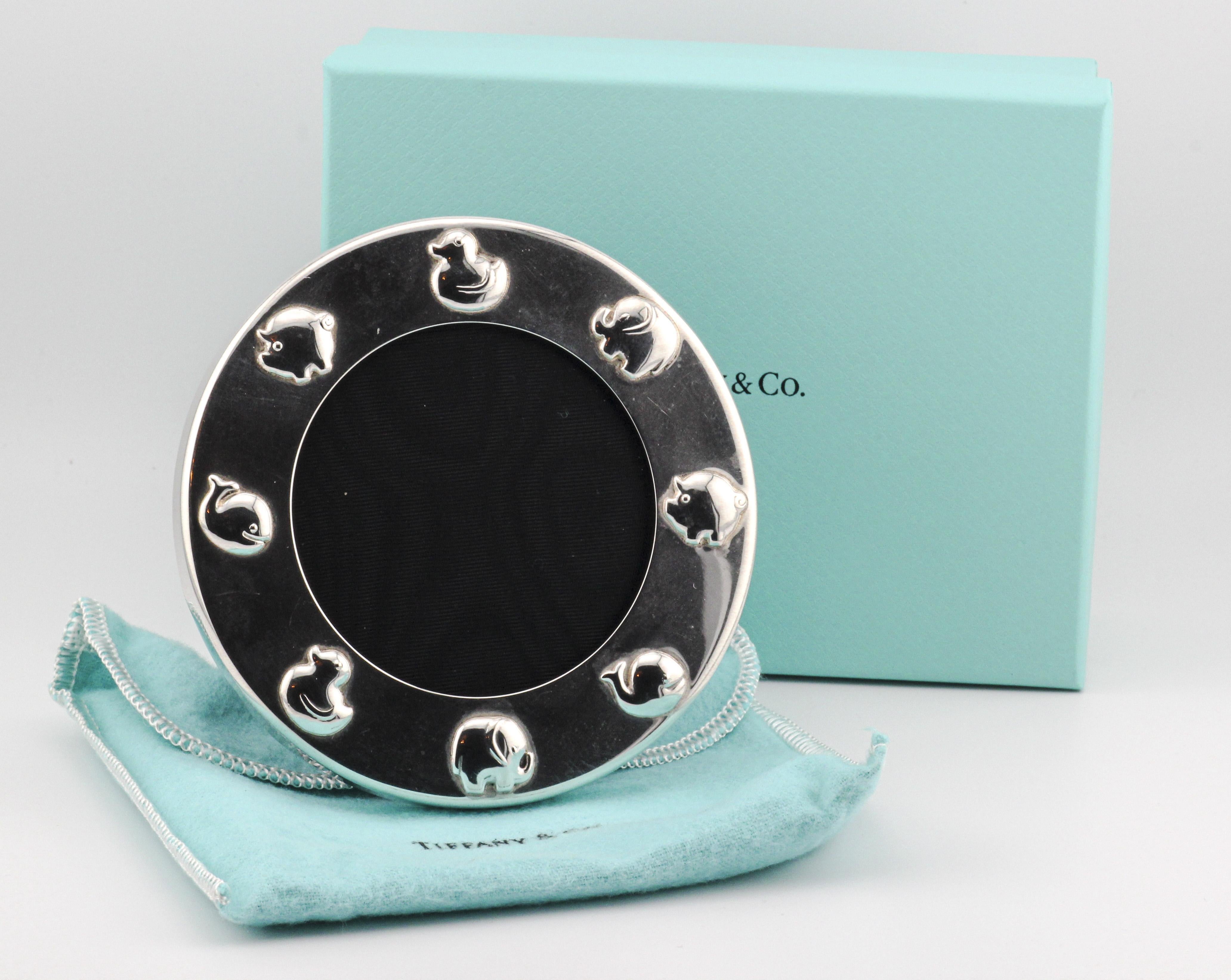 Tiffany & Co. Sterling Silber Leder Baby Spielzeug Runde Bilderrahmen im Angebot 4