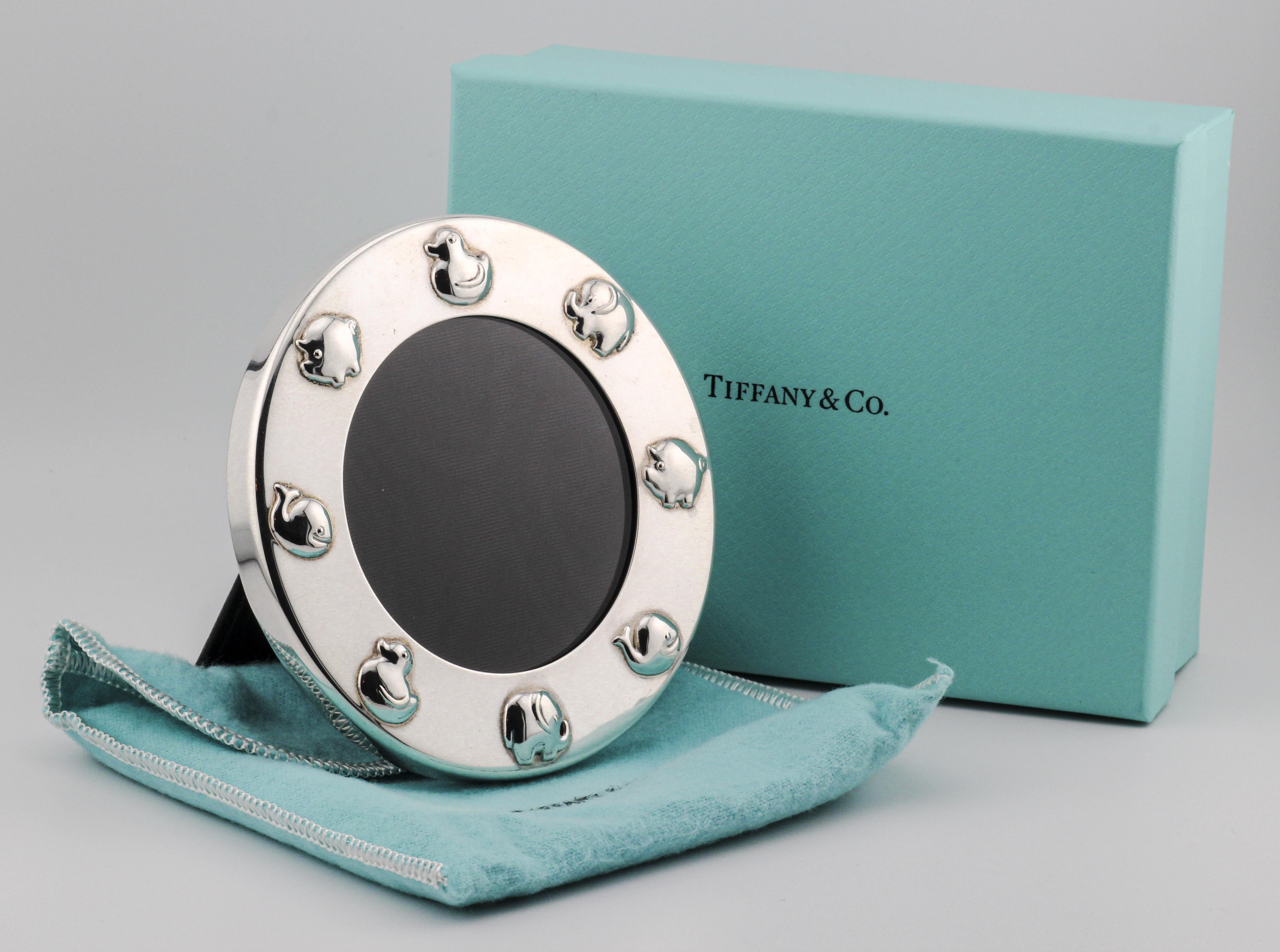 Tiffany & Co. Sterling Silber Leder Baby Spielzeug Runde Bilderrahmen im Angebot 5