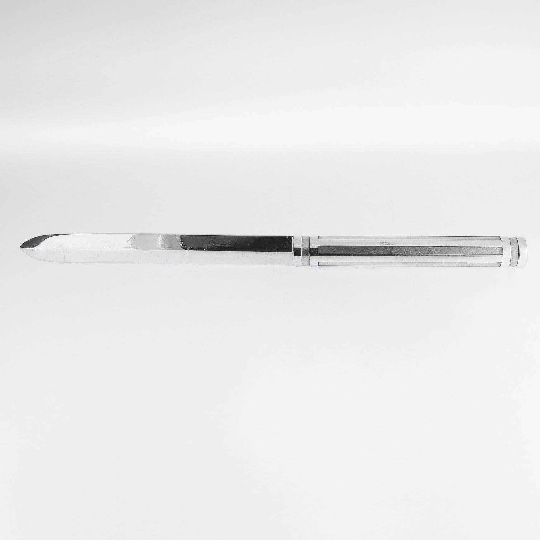 Moderne Tiffany & Co. Coupe-papier en argent sterling en vente