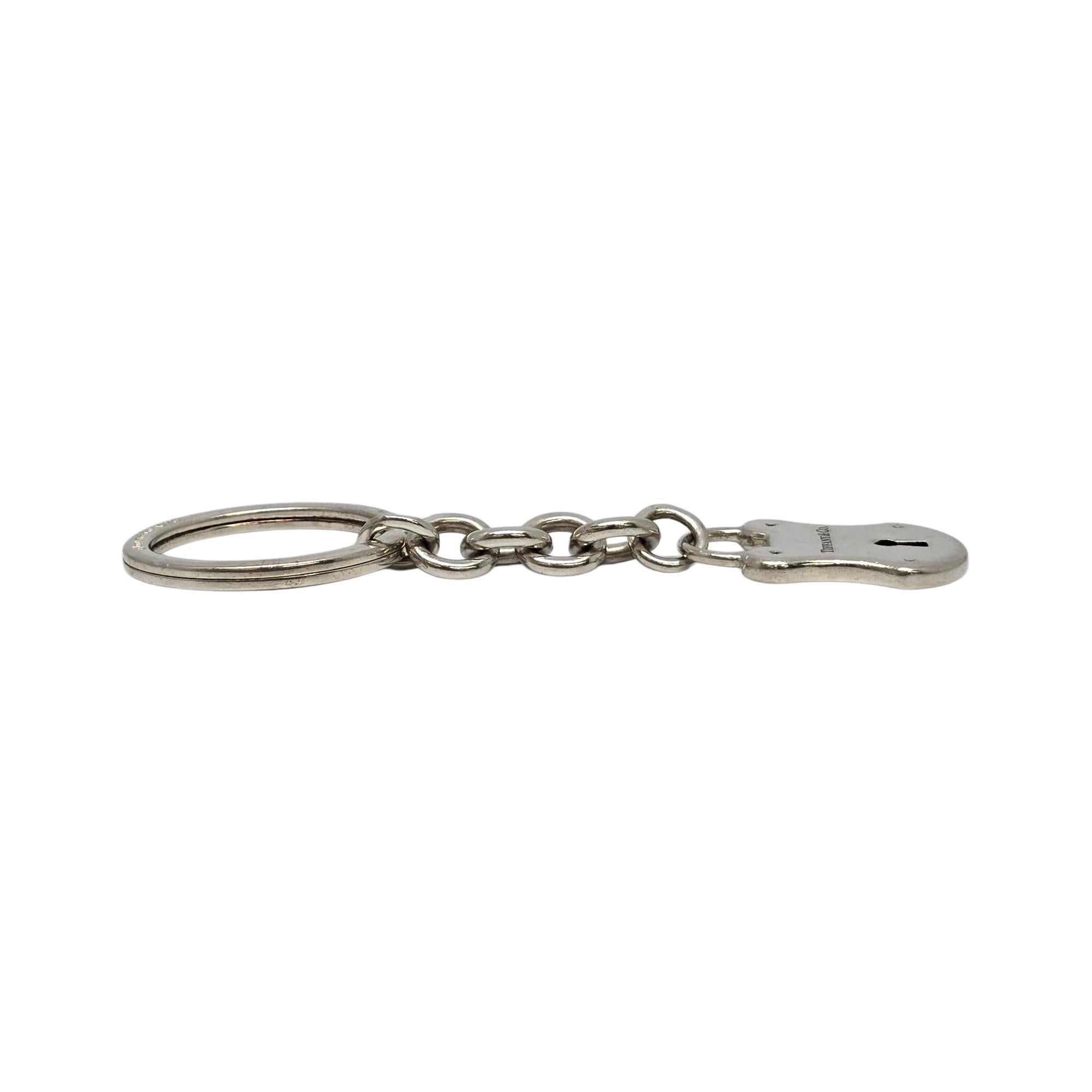 Tiffany & Co Sterling Silver Lock Keychain/Key Ring #21831 In Good Condition For Sale In Washington Depot, CT