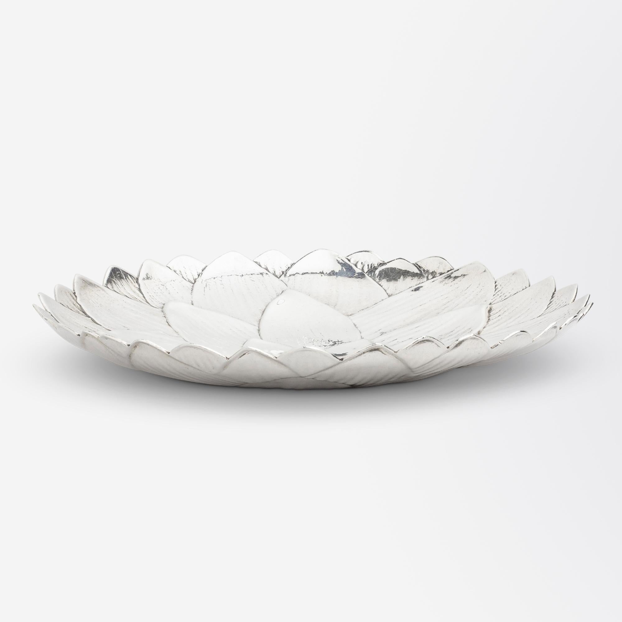 Tiffany & Co. „Lotus-Blume“ oder „Wasserlilie“-Schale aus Sterlingsilber (Modernistisch) im Angebot