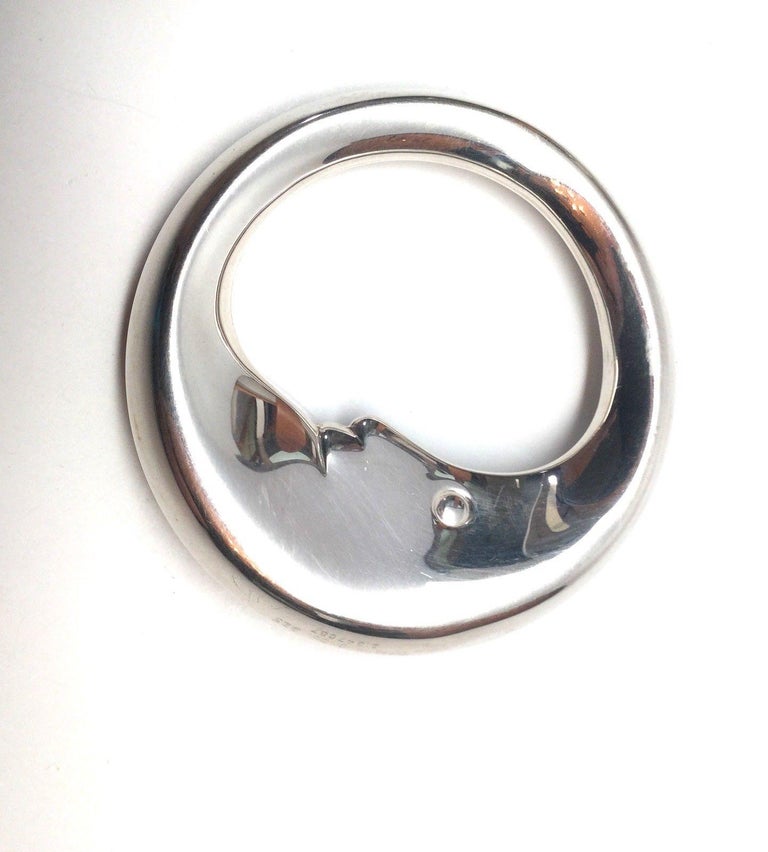 Tiffany and Co. Hochet en argent sterling "Man in the Moon" pour bébé sur  1stDibs | hochet tiffany and co