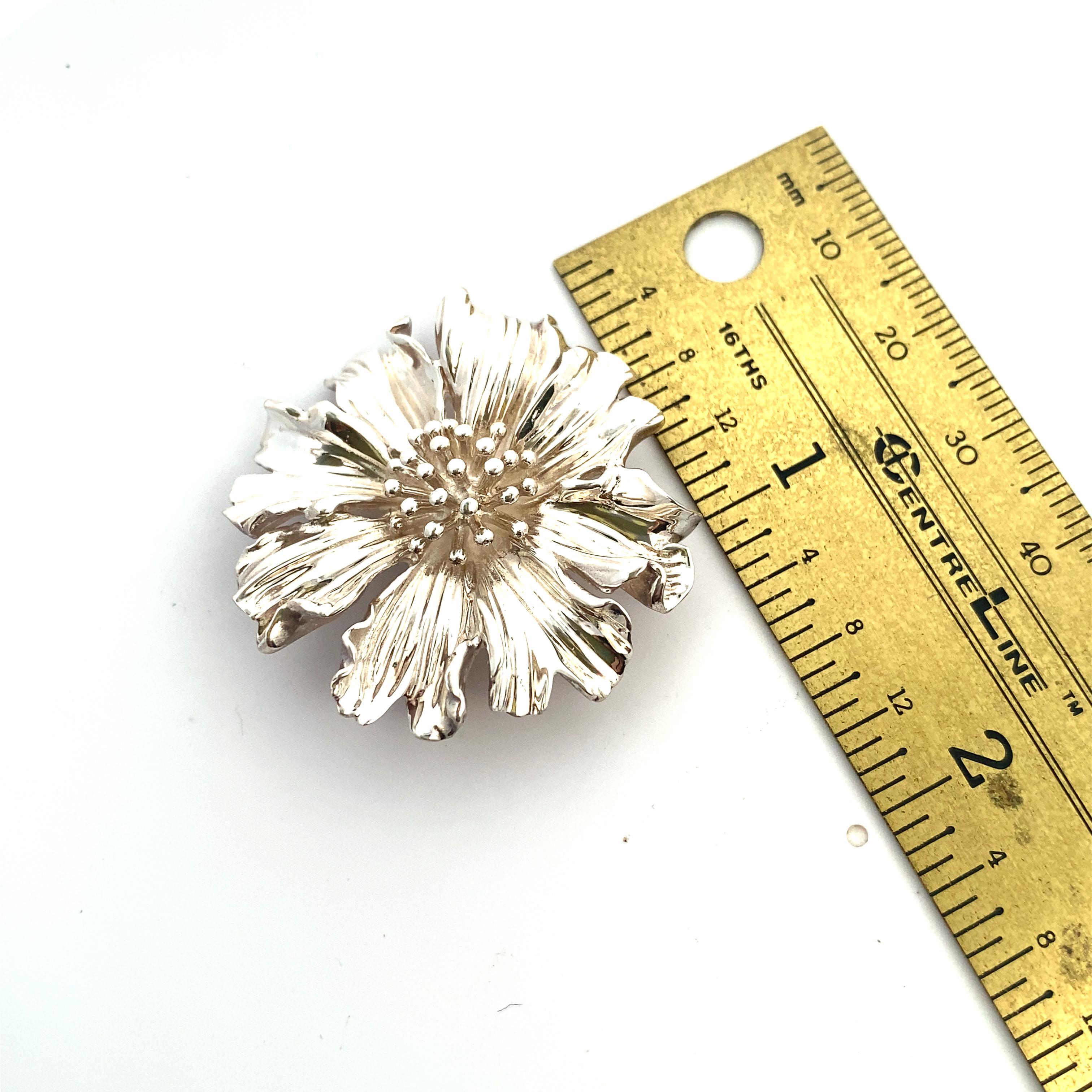 Broche caléndula de plata de ley Tiffany & Co. 2