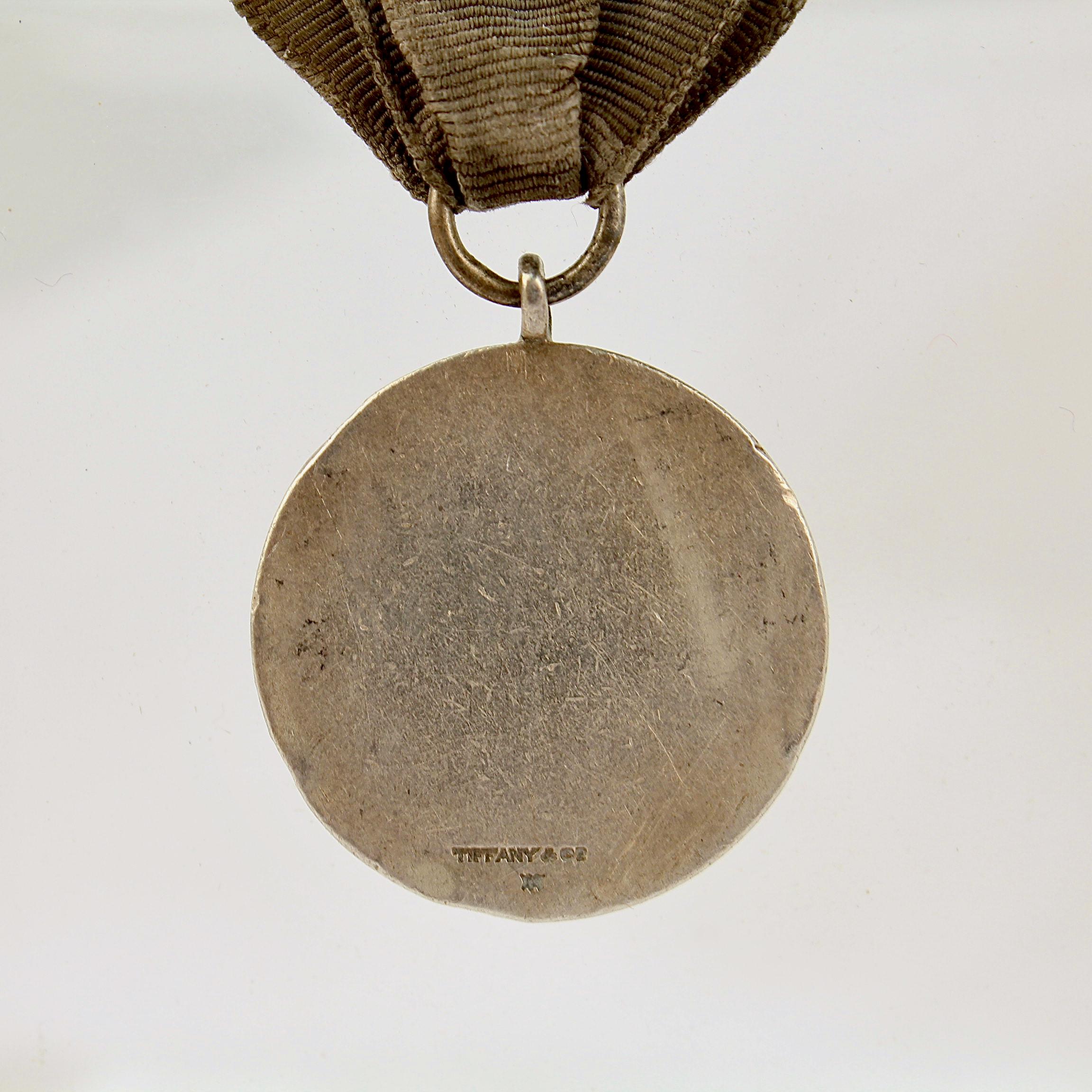 Tiffany & Co. Sterling Silver Metropolitan Life Insurance Service Medal In Fair Condition For Sale In Philadelphia, PA