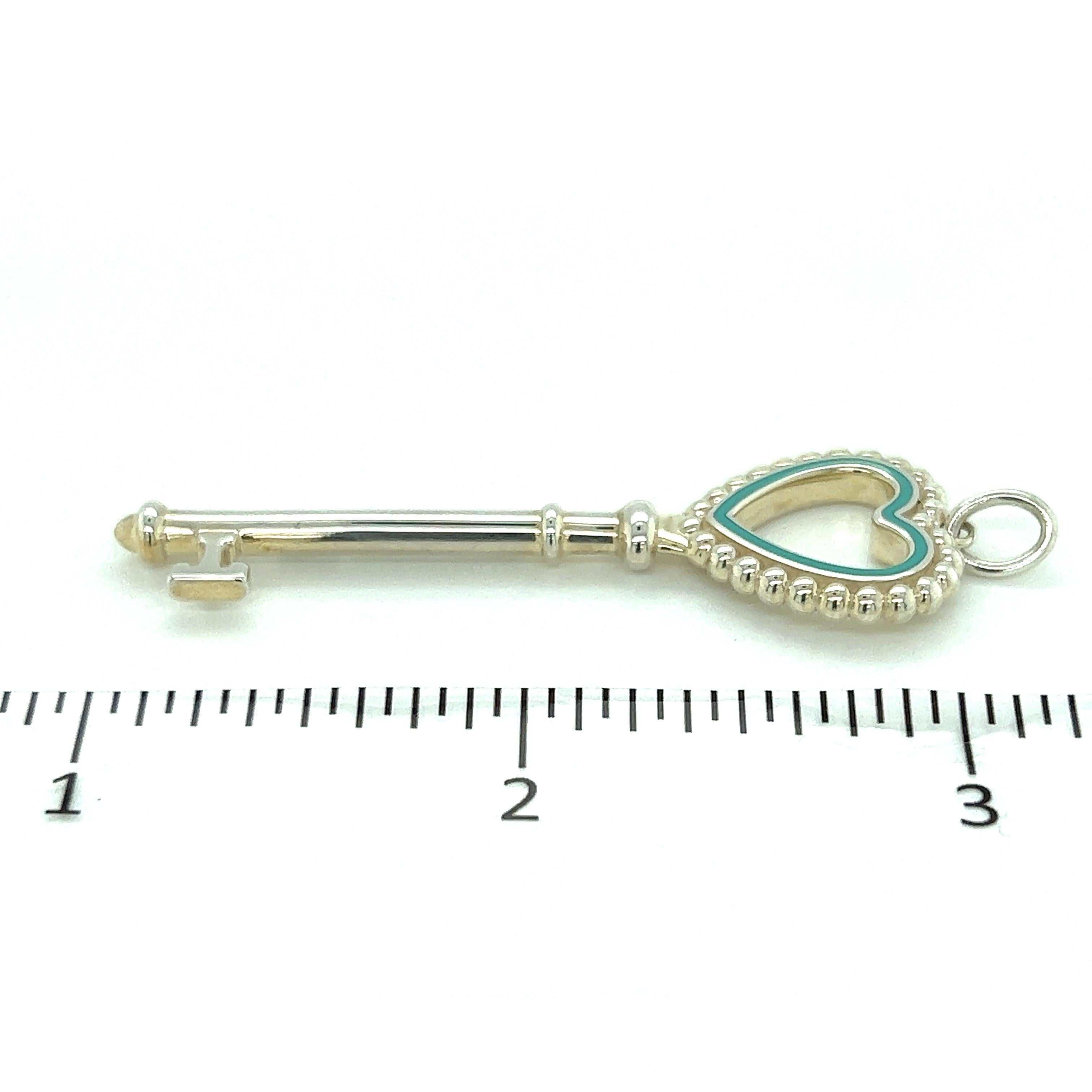 Tiffany & Co. Sterling Silver Mint Green Enamel Bead Heart Key Charm Pendant For Sale 1