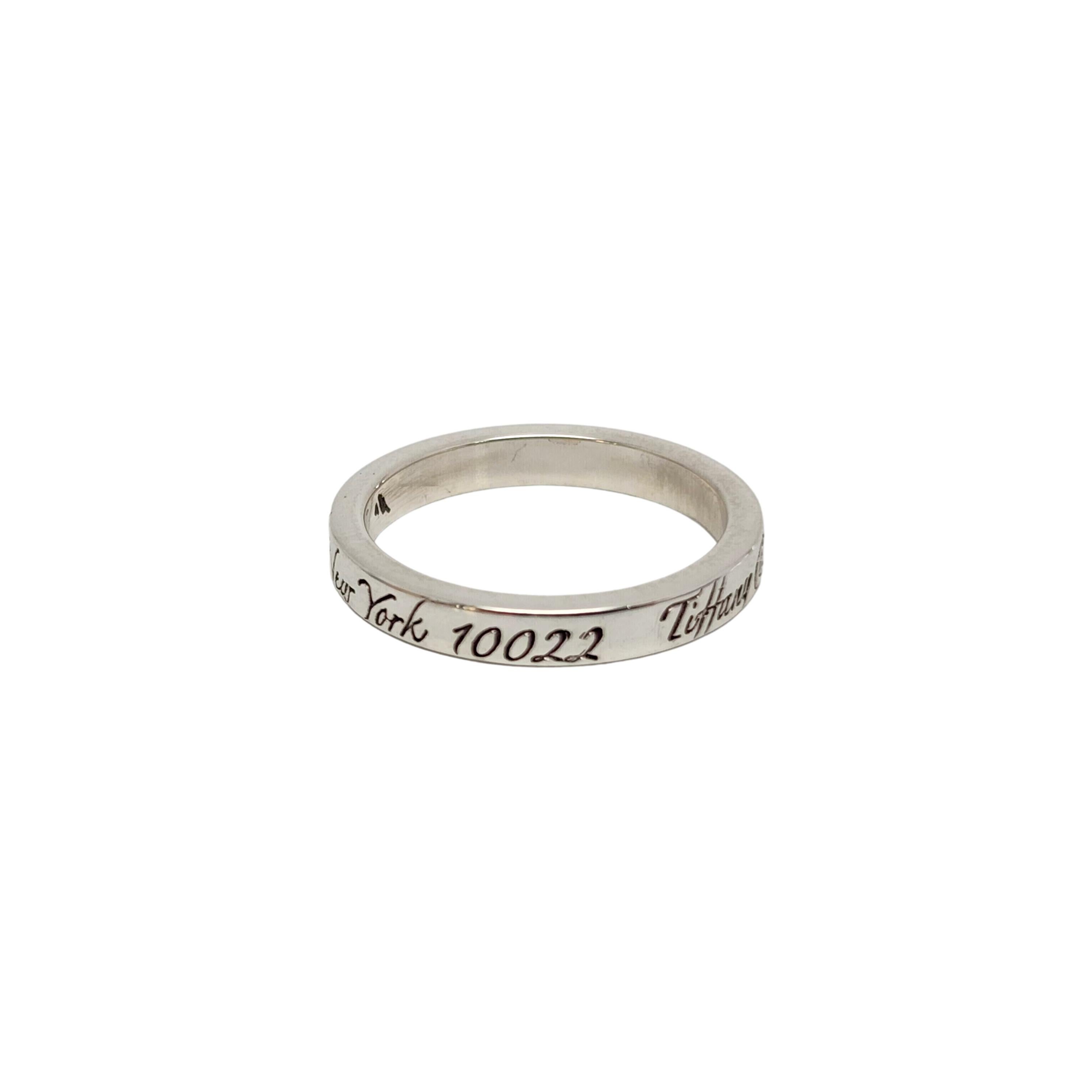 Tiffany & Co New York Address Notes Narrow Band Ring Taille 5,25 n°13007 Pour femmes en vente