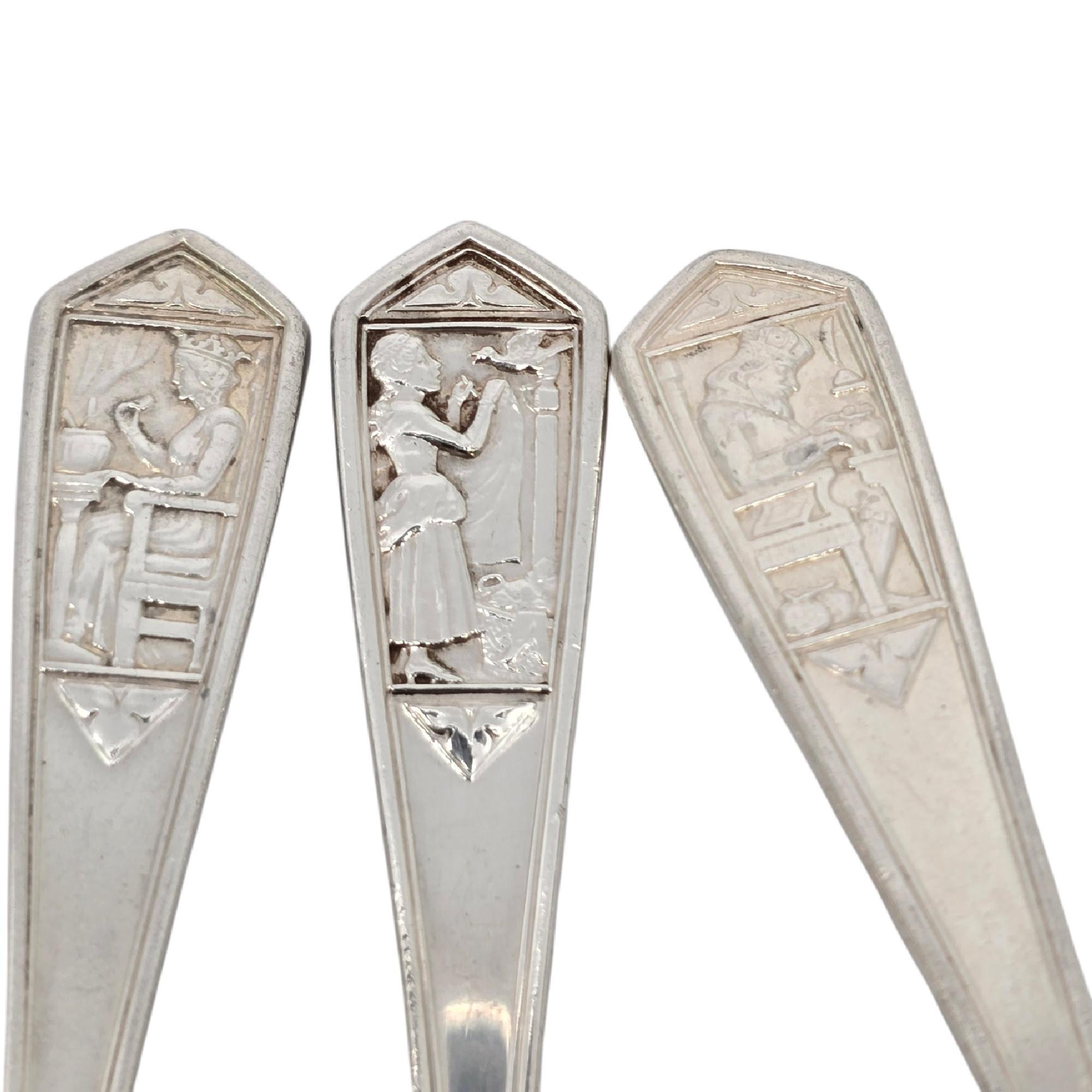 da uomo o donna Tiffany & Co. Sterling Silver Old King Cole Set per la pappa del bambino w/Mono #19620 in vendita