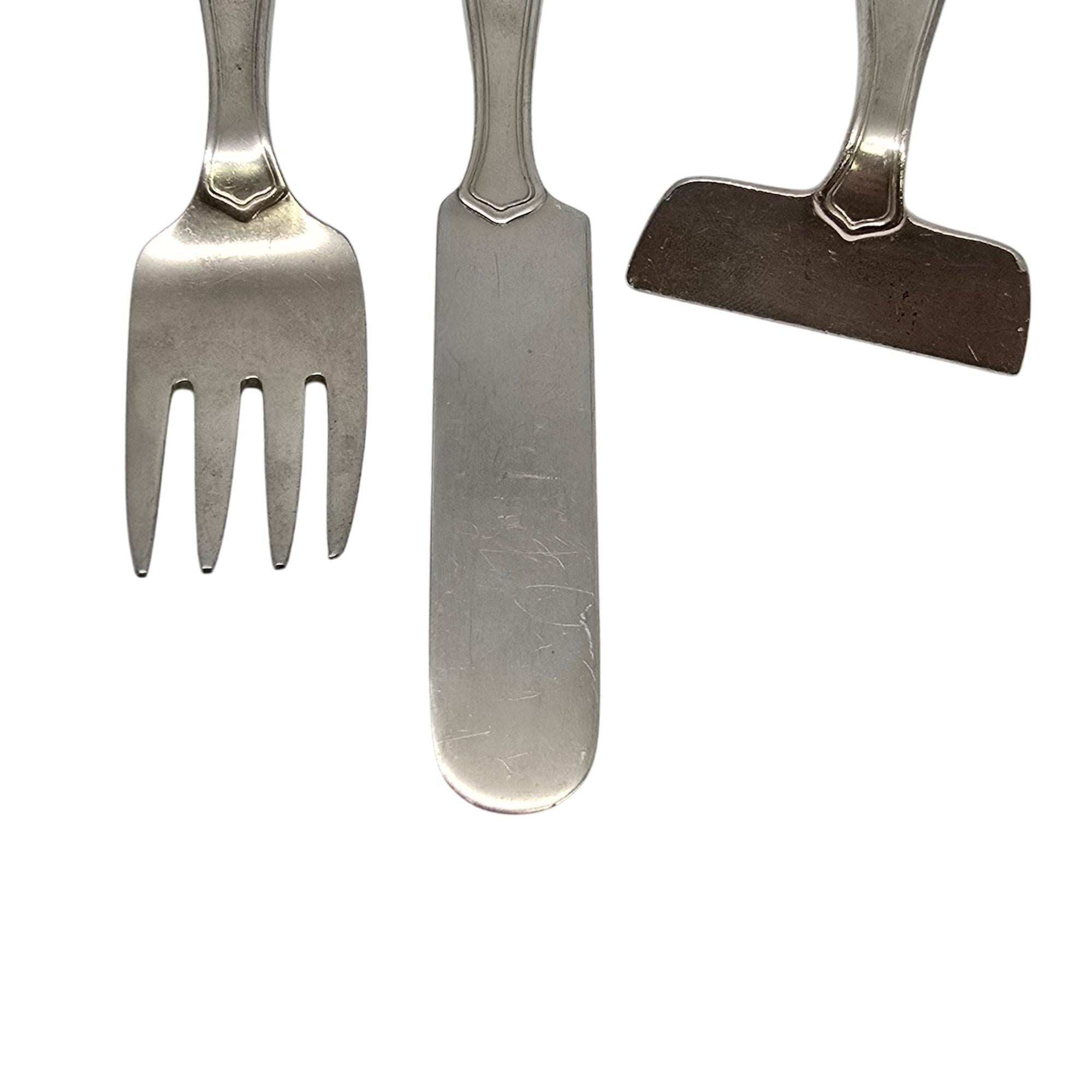 Tiffany & Co. Sterling Silver Old King Cole Set per la pappa del bambino w/Mono #19620 in vendita 1
