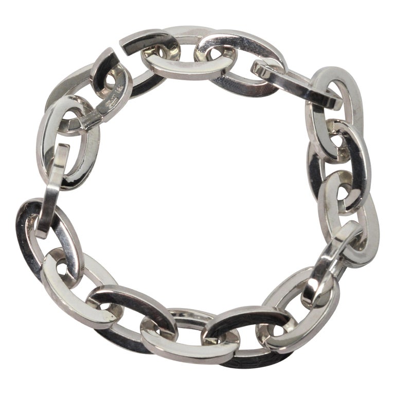 Tiffany and Co. Sterling Silver Oval Chain Link Bracelet at 1stDibs
