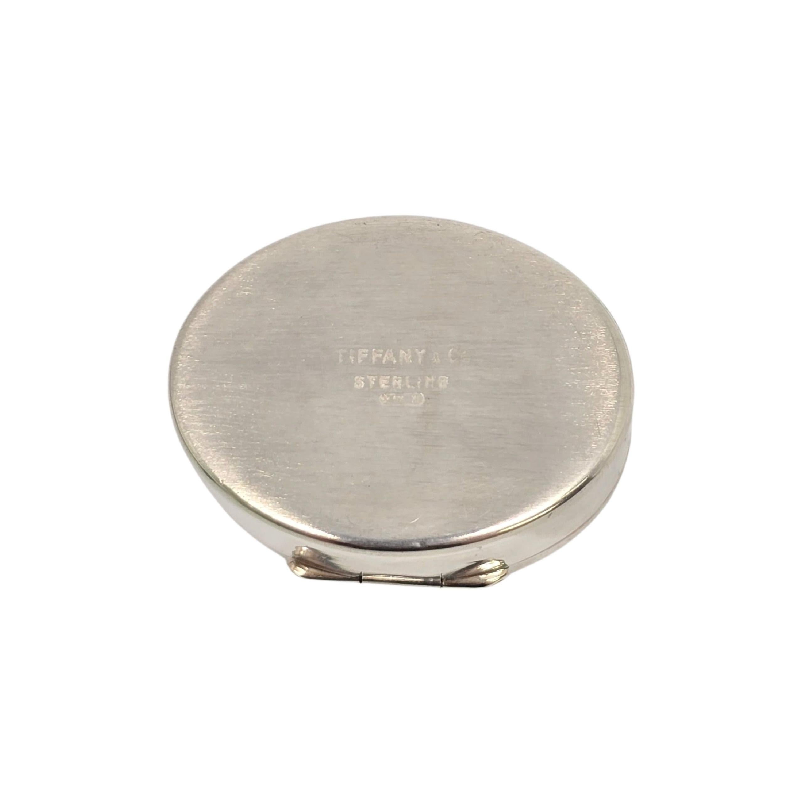 Tiffany & Co Sterling Silver Oval Shaker Style Pill/Trinket Box #22272 For Sale 2