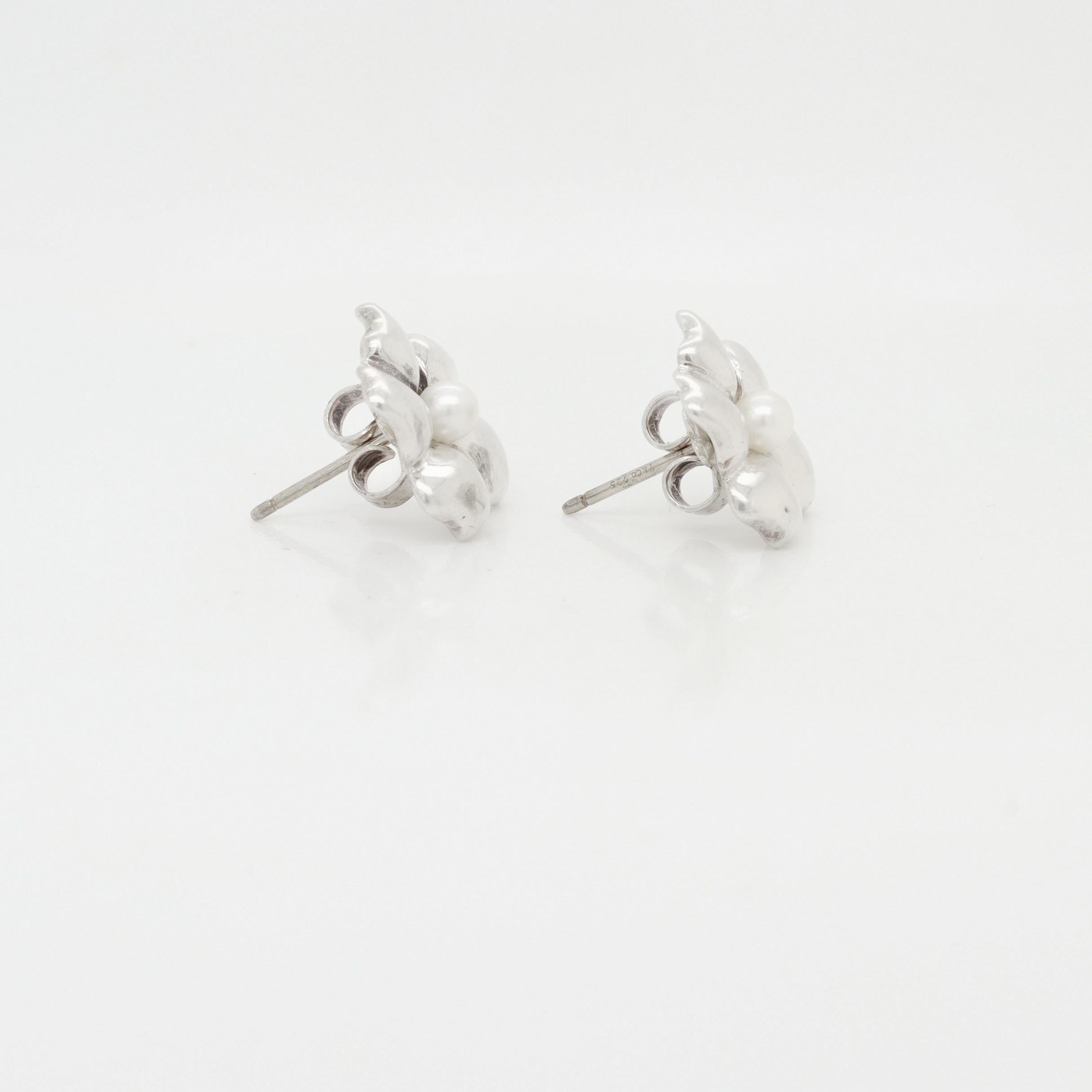 Tiffany & Co. Sterling Silver & Pearl Figural Flower Stud Earrings For Sale 2