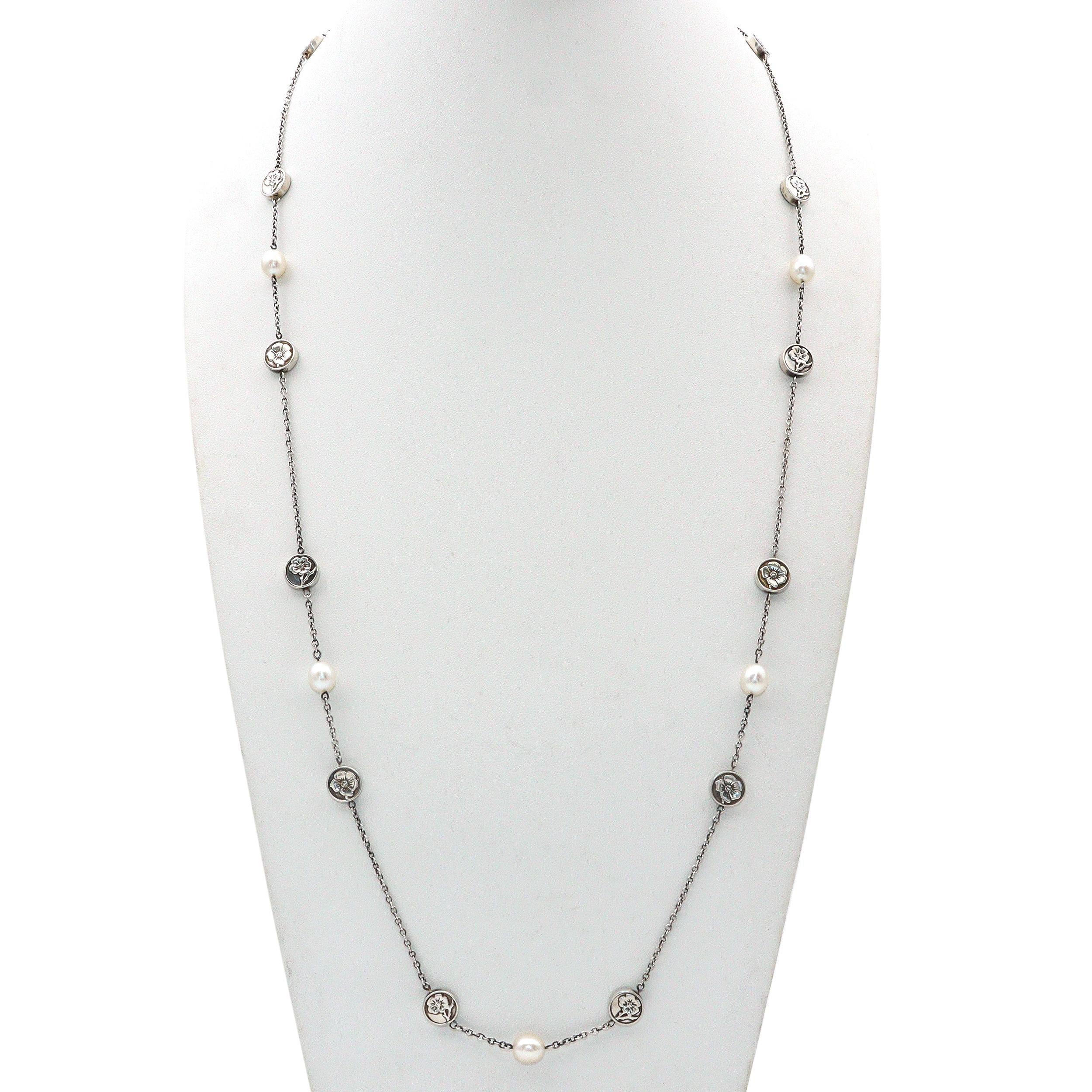 Perlina Tiffany & Co. Collana con perle Nature Rose Station in argento 925 in vendita