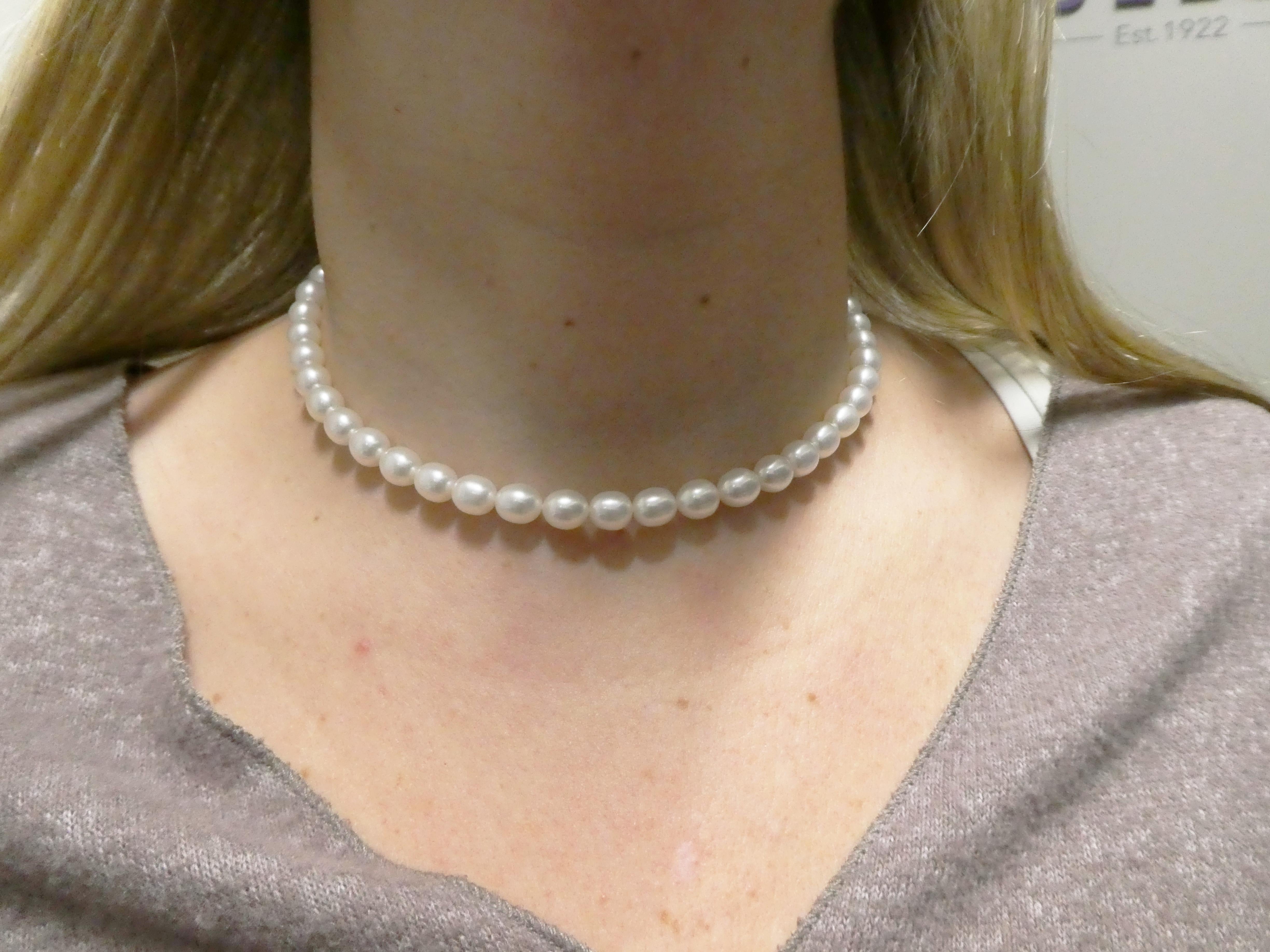 Tiffany & Co Sterling Silver Pearl Strand Toggle Clasp Chain Necklace In Good Condition In  Baltimore, MD
