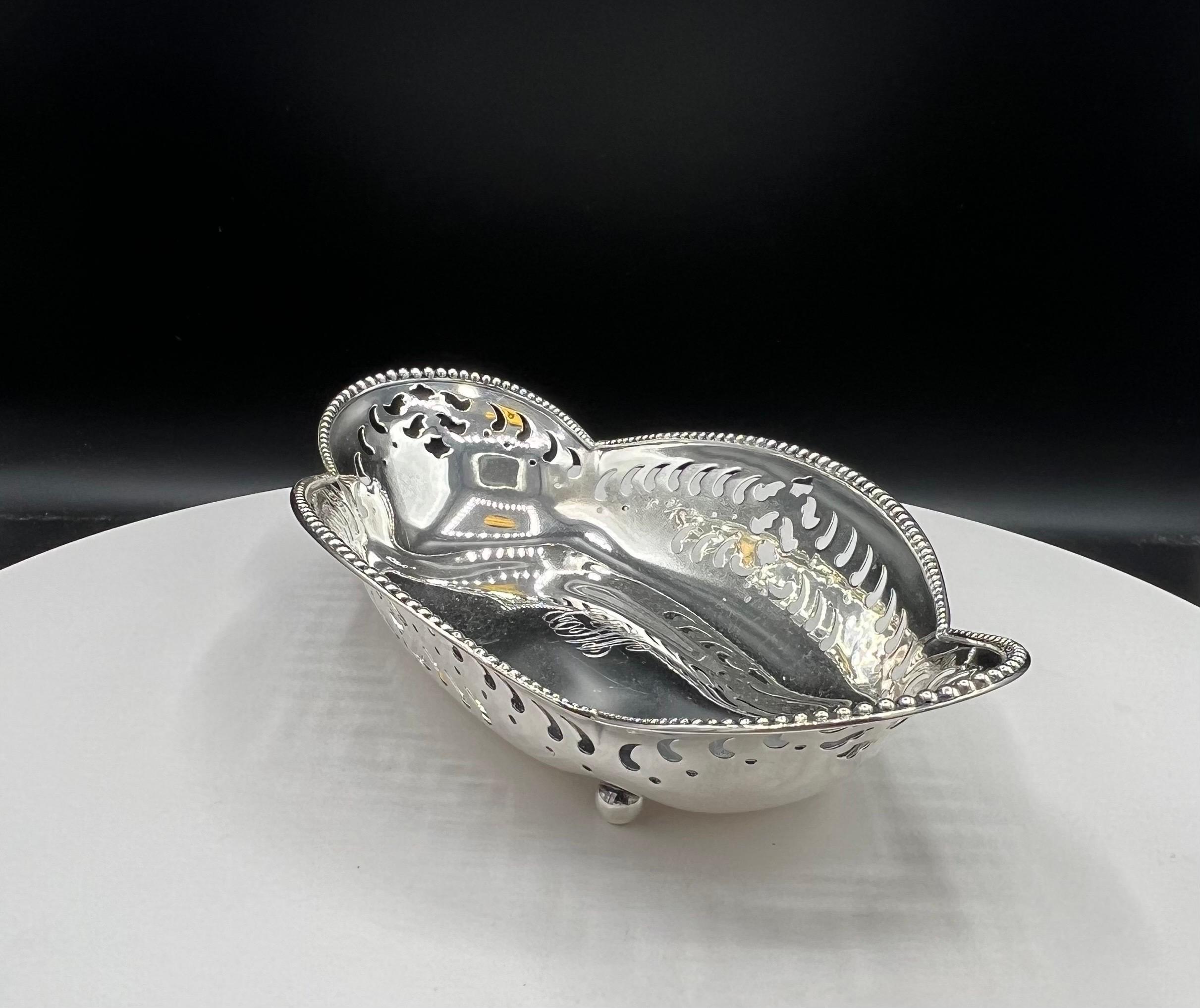 Tiffany & Co., Sterling Silver pierced Condiment Dish For Sale 4