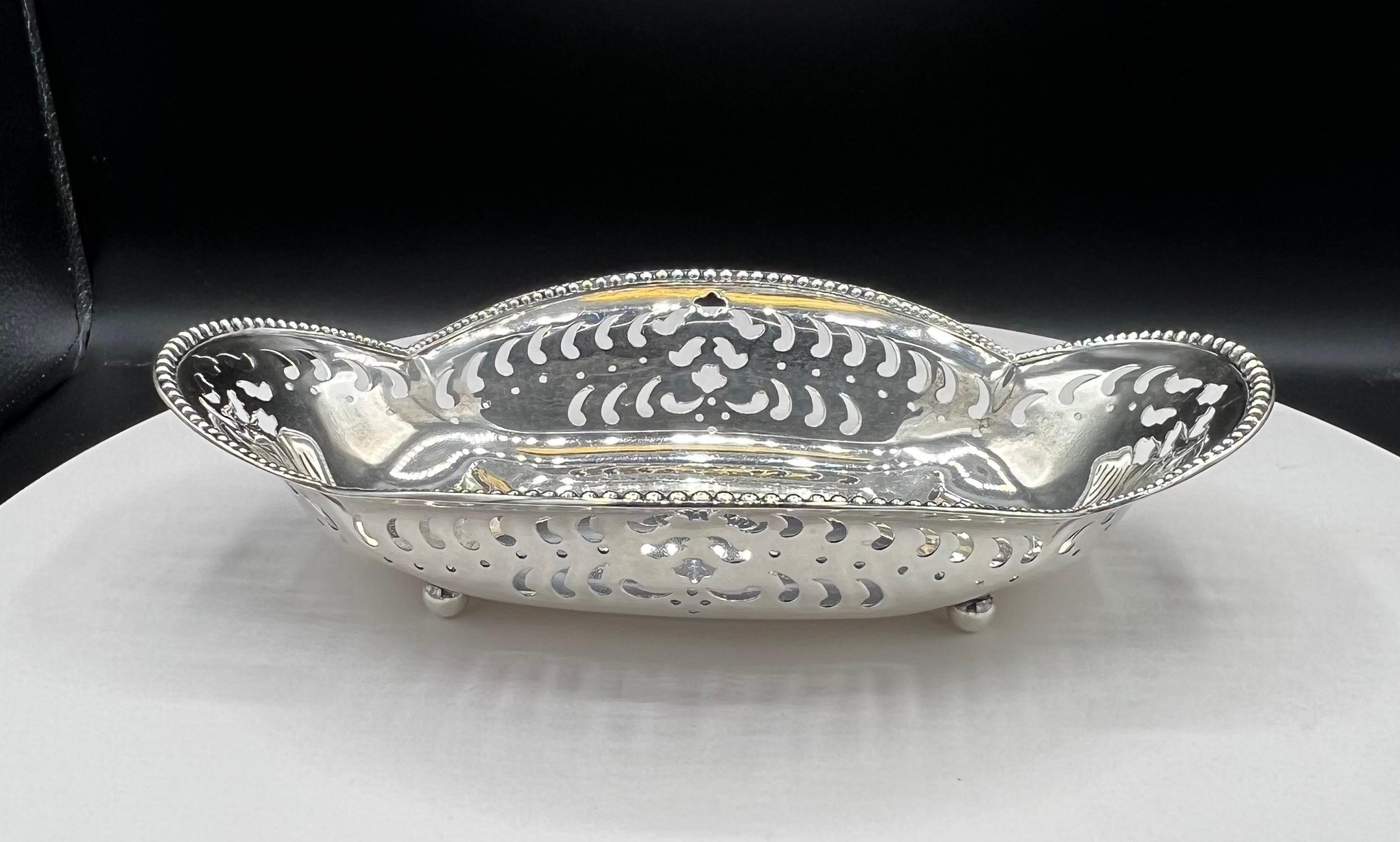 Tiffany & Co., Sterling Silver pierced Condiment Dish For Sale 9
