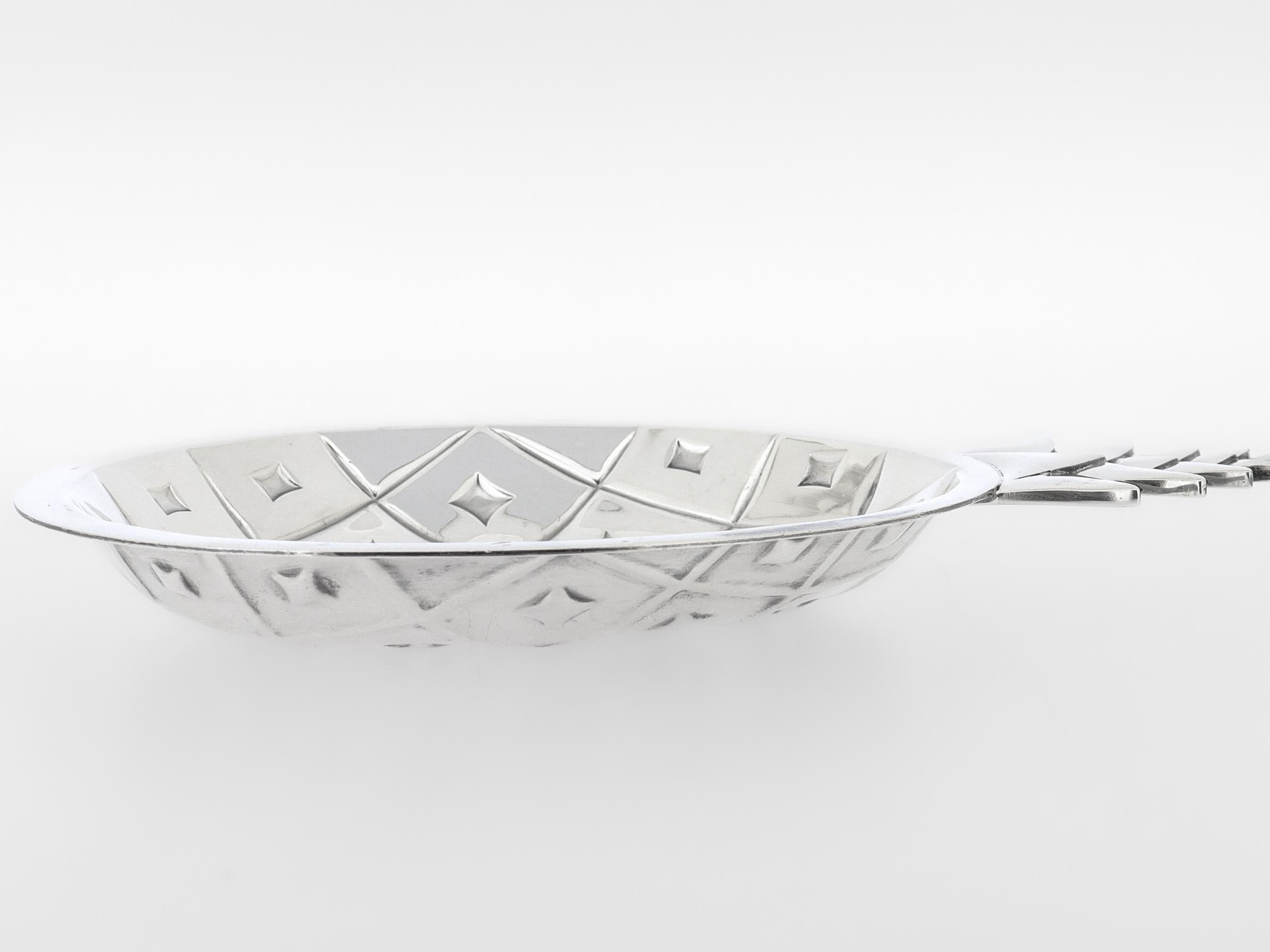 Tiffany & Co. Sterling Silber Ananas Candy / Bonbon Dish oder Vide Poche im Angebot 1