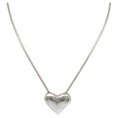 Tiffany & Co. Collana con catena a serpente con ciondolo a forma di cuore gonfio in argento Sterling #20141