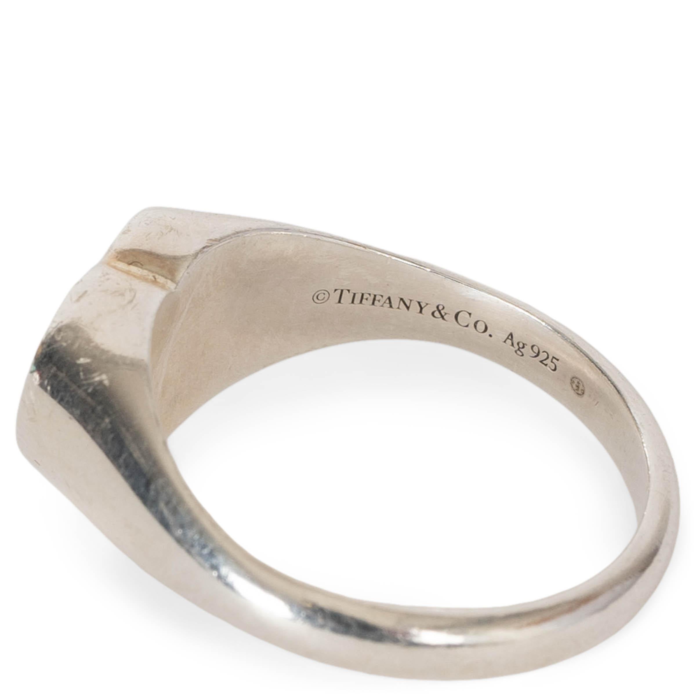 Women's TIFFANY & CO sterling silver RETURN TO TIFFANY SMALL HEART SIGNET Ring 57 For Sale