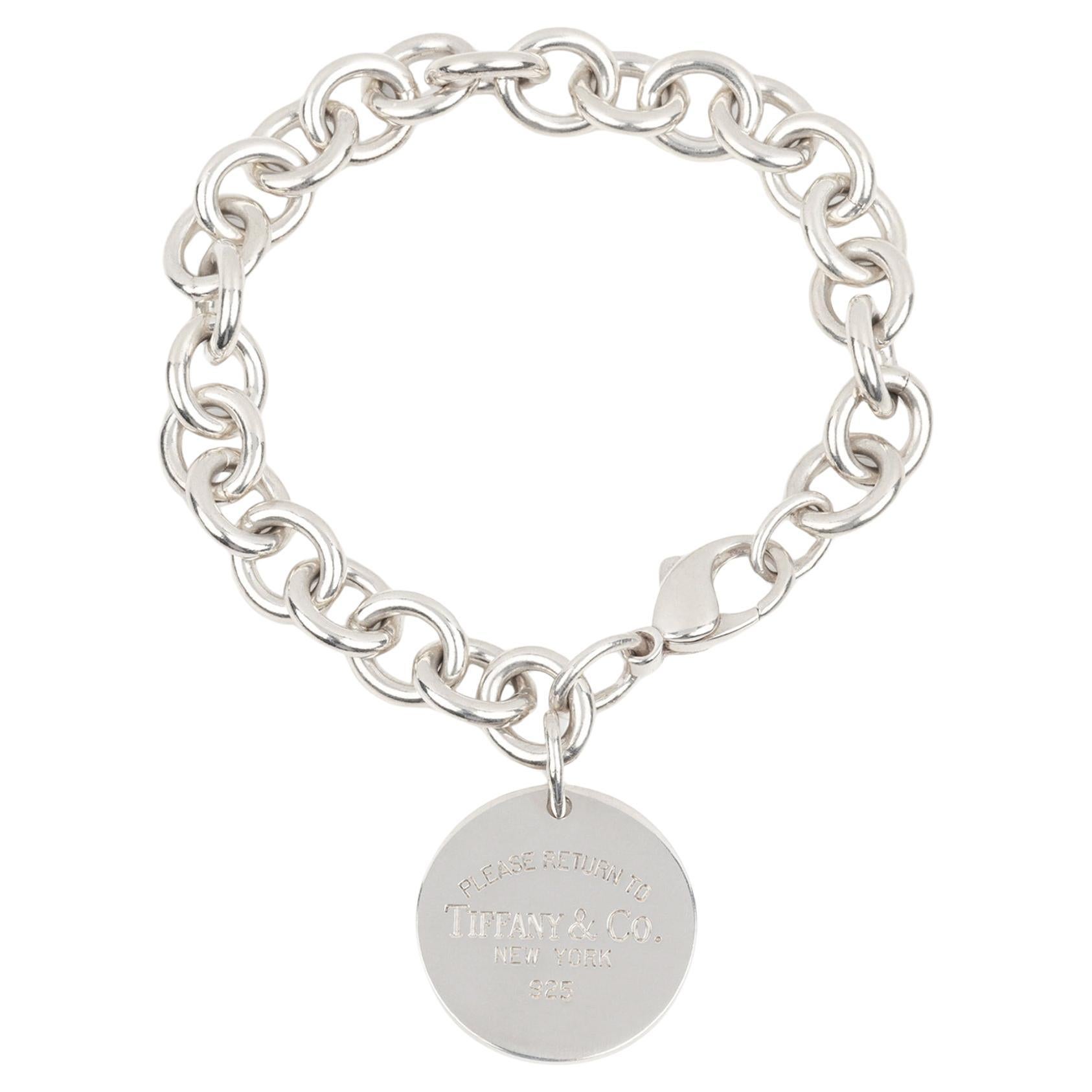 Tiffany & Co. Bracelet à breloques en argent Sterling Return to Tiffany Tag