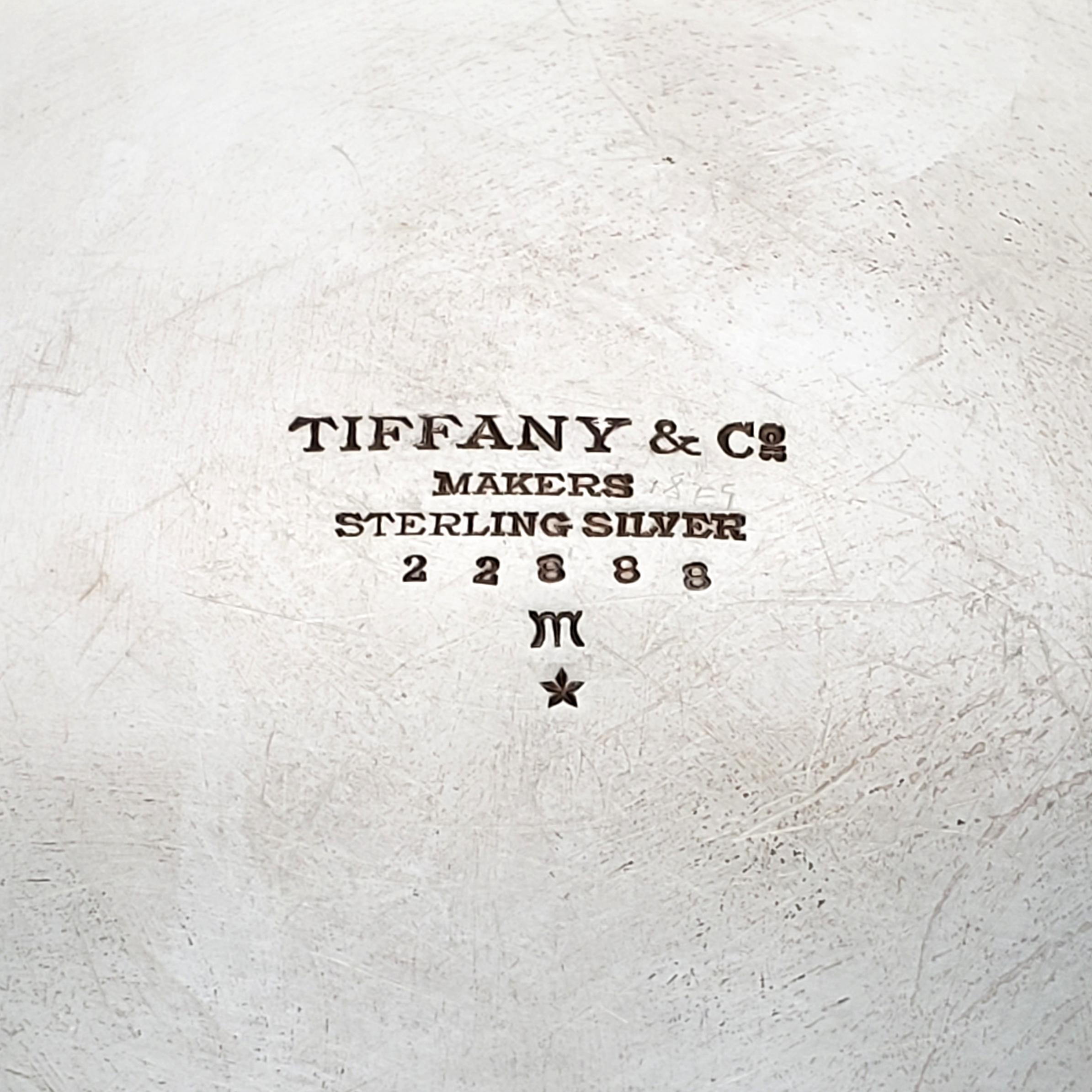 Tiffany & Co. Insalatiera in argento Sterling con motivo a vite di pomodoro o di zucca in vendita 1