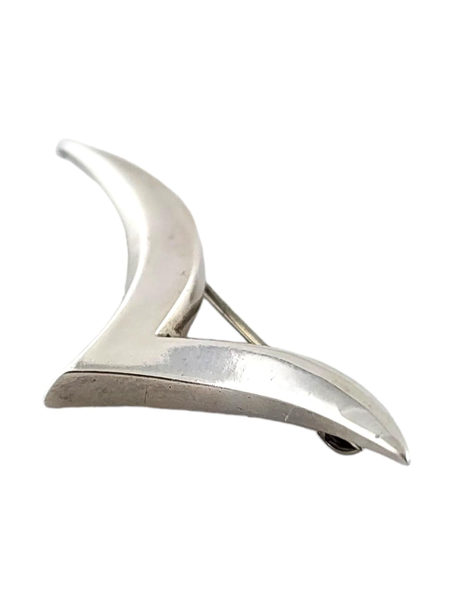 Tiffany & Co Sterling Silver Seagull Brooch/Pin

This gorgeous Tiffany & Co brooch/pin was meticulously crafted from sterling silver in the shape of a seagull and would make the perfect gift for a beach lover in your life!

Size: 53.60mm X 18.20mm X