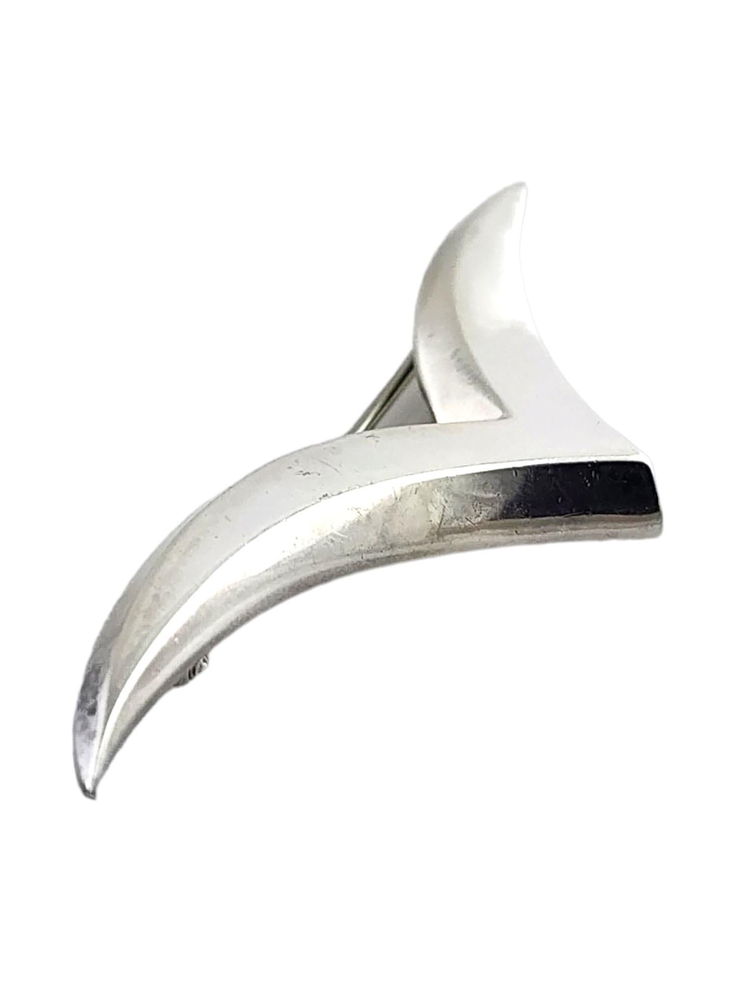 Tiffany & Co Sterling Silver Seagull Brooch/Pin #18382 In Good Condition For Sale In Washington Depot, CT