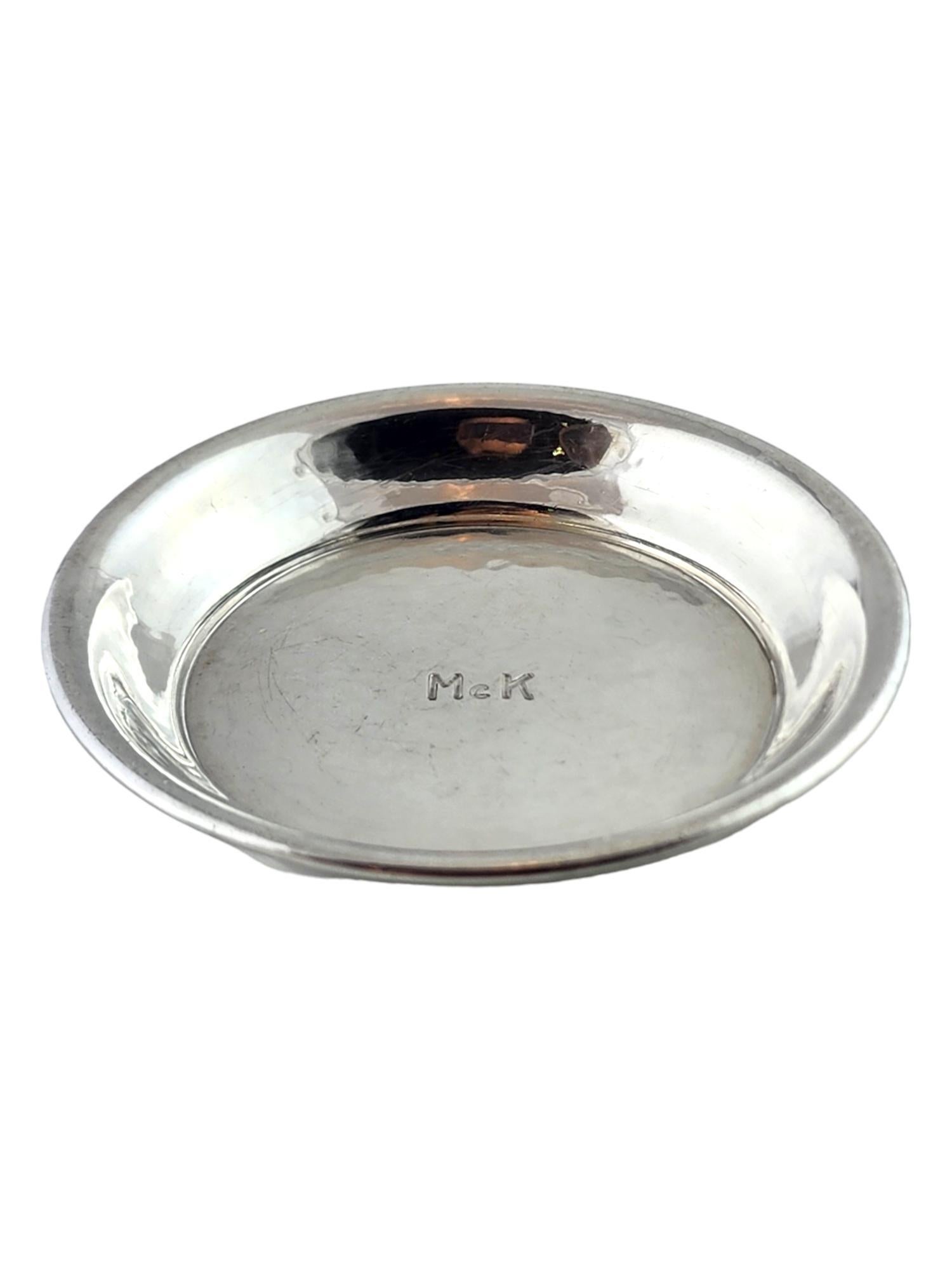 Tiffany & Co. Set di 2 piatti per noci in argento Sterling #18400 In condizioni buone in vendita a Washington Depot, CT