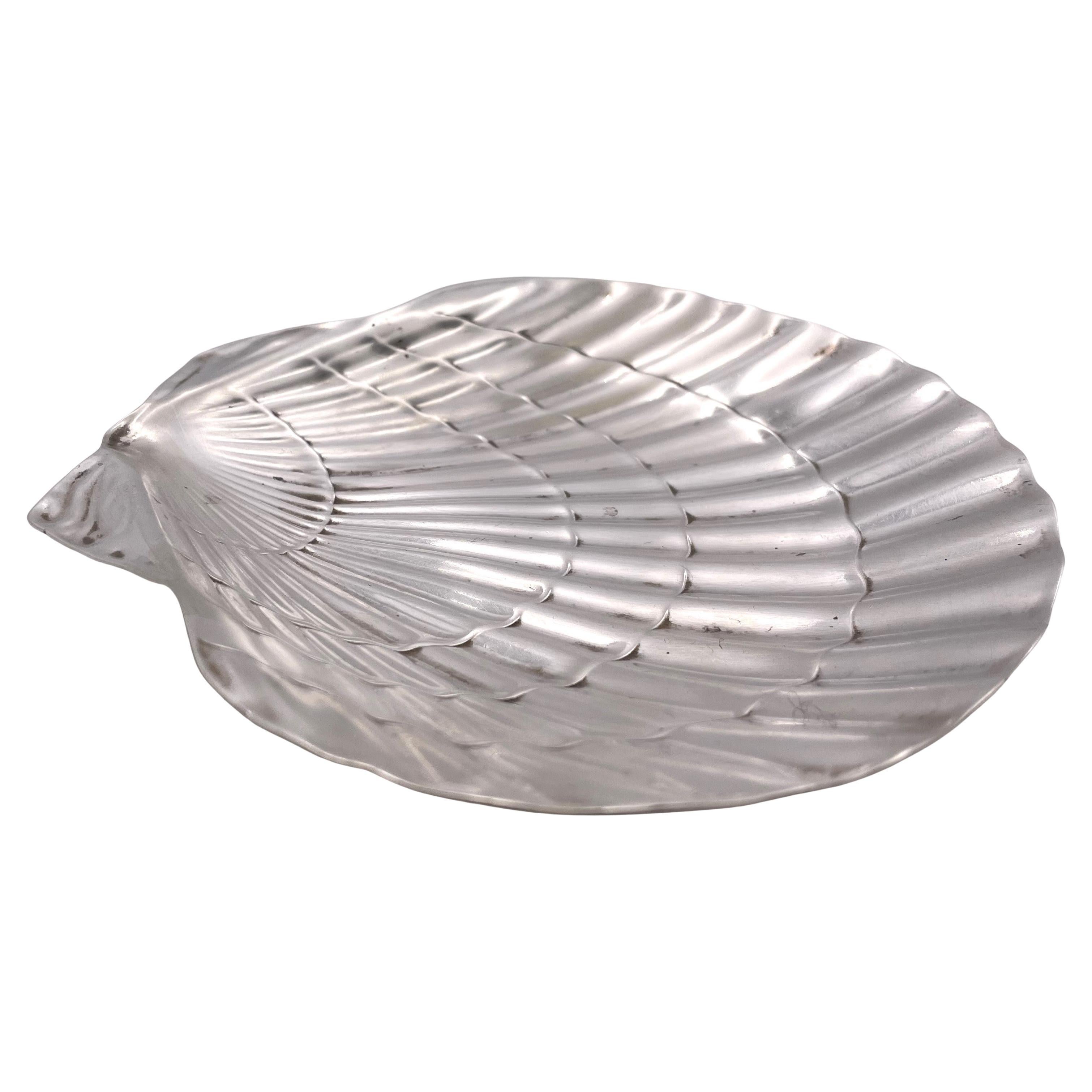 Tiffany & Co. Plato para frutos secos / caramelos en forma de concha de plata de ley