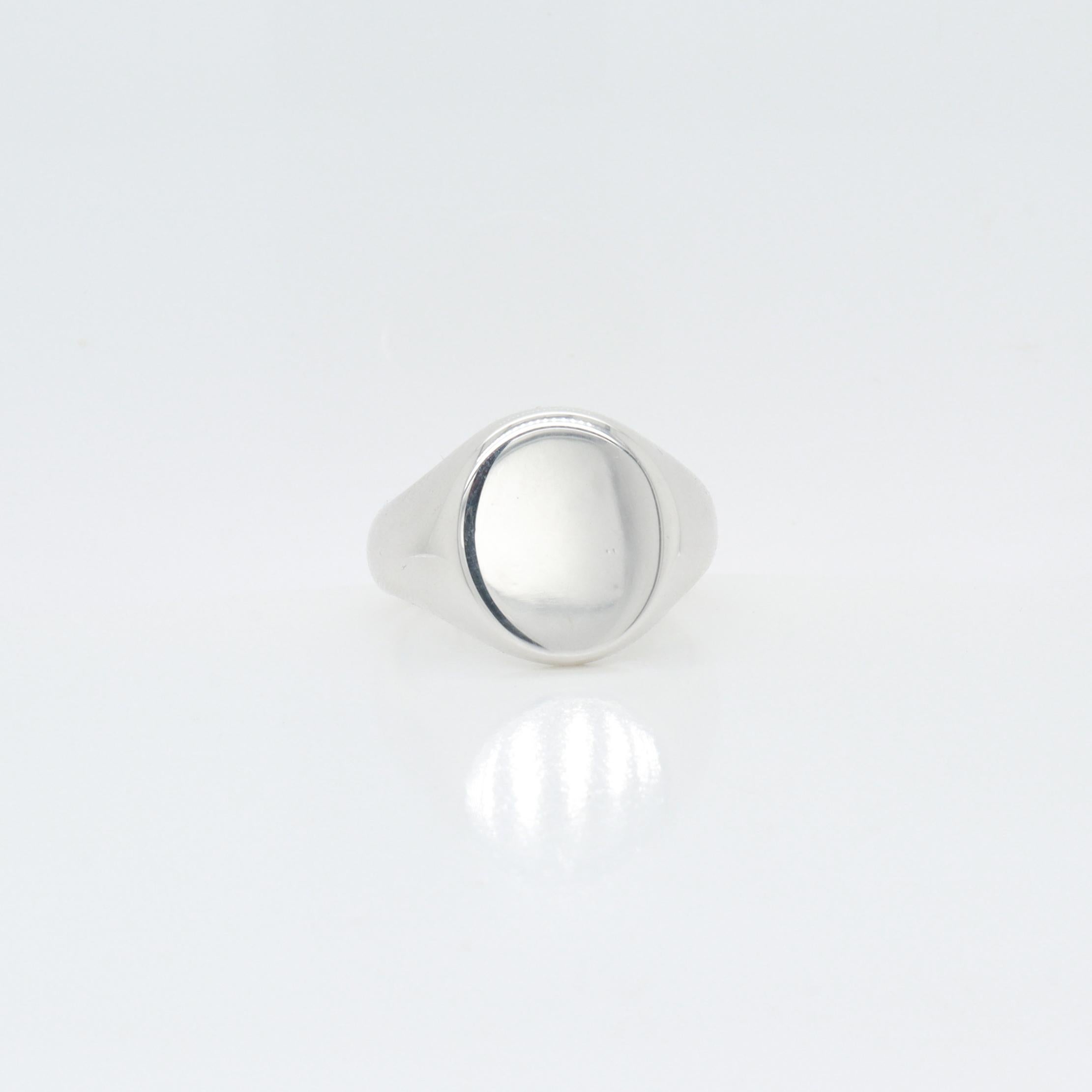 Tiffany & Co. Anello con sigillo in argento sterling in vendita 2