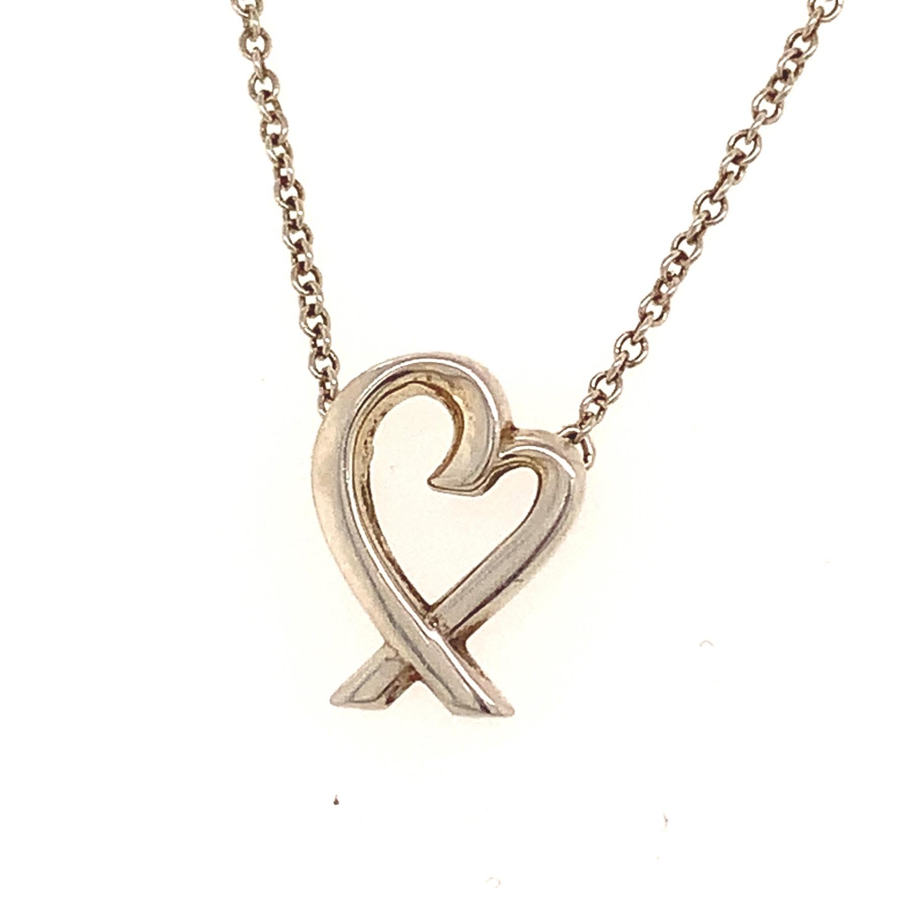 Tiffany & Co Estate Sterling Silver Small Heart Pendant Necklace 16