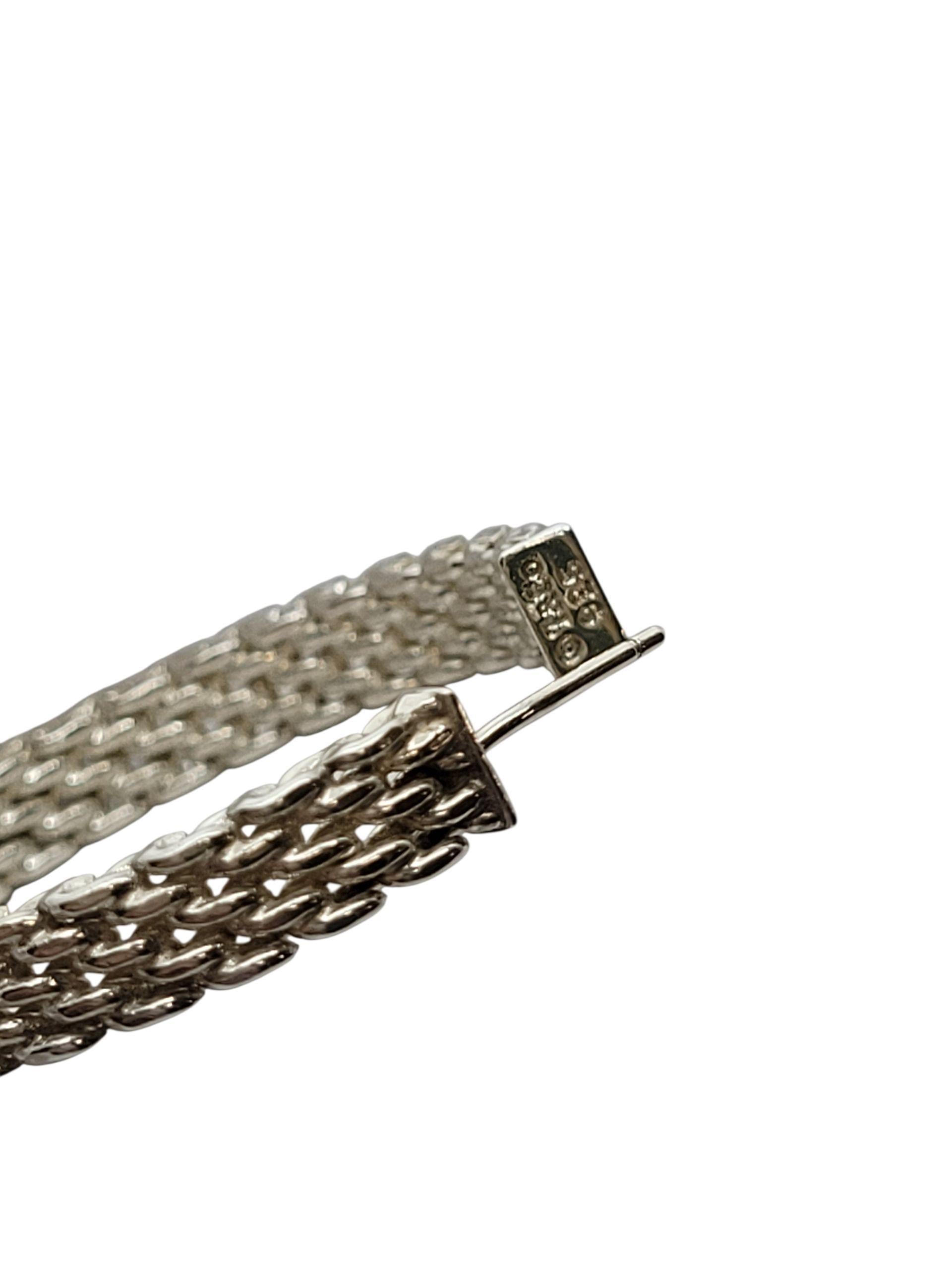 Tiffany & Co. Orecchini a cerchio grandi Somerset in argento Sterling #23949 in vendita 2