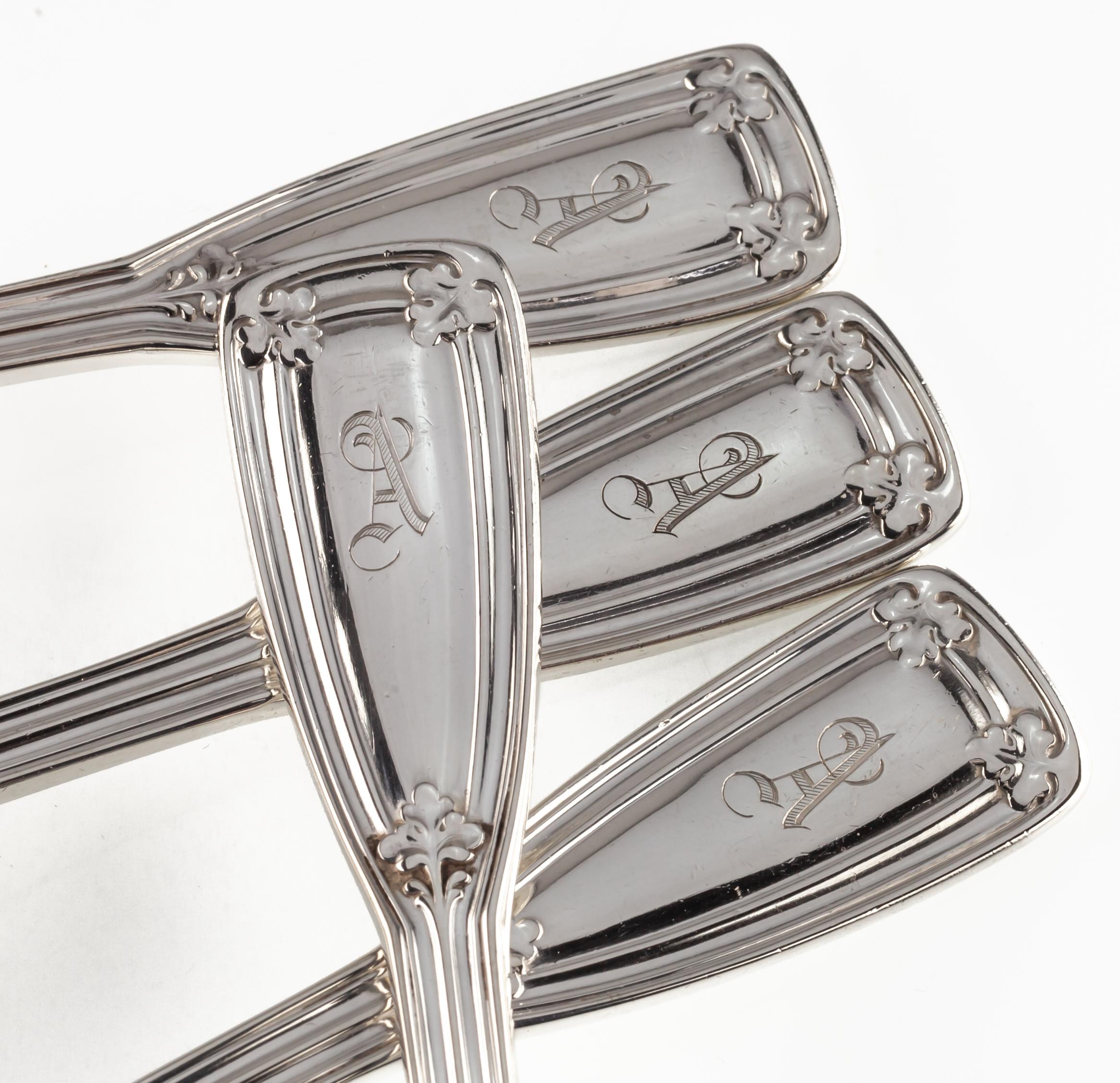 Tiffany & Co. Set di posate St. Dustan in argento Sterling 24 pezzi in vendita 1