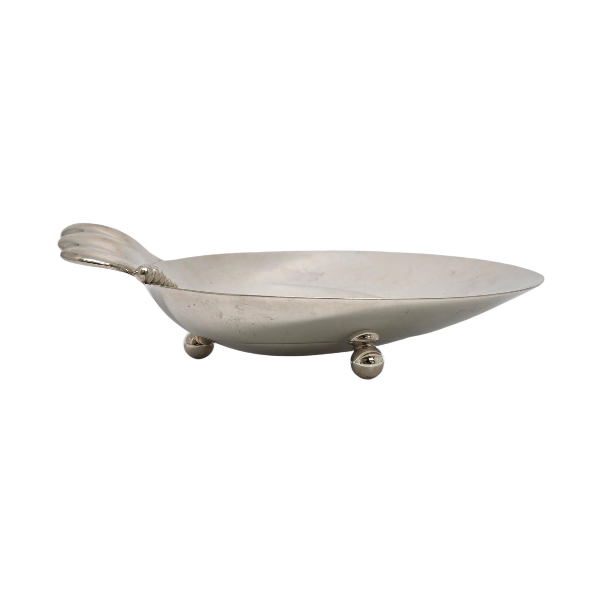 Tiffany & Co Sterling Silver Swirl Footed Bon Bon Dish/Bowl 23113 #19270 In Good Condition In Washington Depot, CT