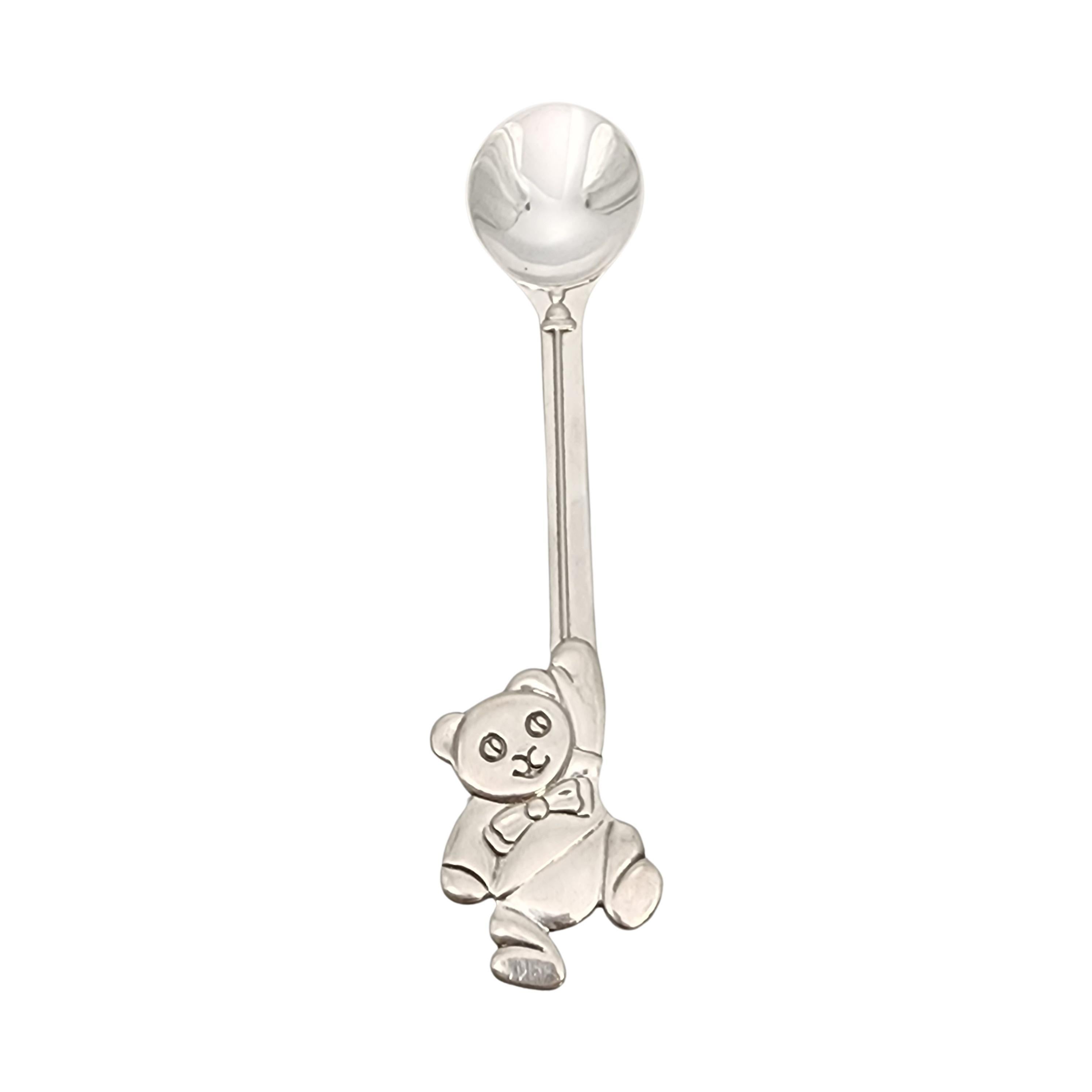 Tiffany & Co sterling silver Teddy Bear baby feeding spoon with pouch and box.

Authentic Tiffany & Co sterling silver baby spoon featuring a sweet teddy bear in a bow tie holding on to a balloon. Includes Tiffany & Co pouch and box.

Measures