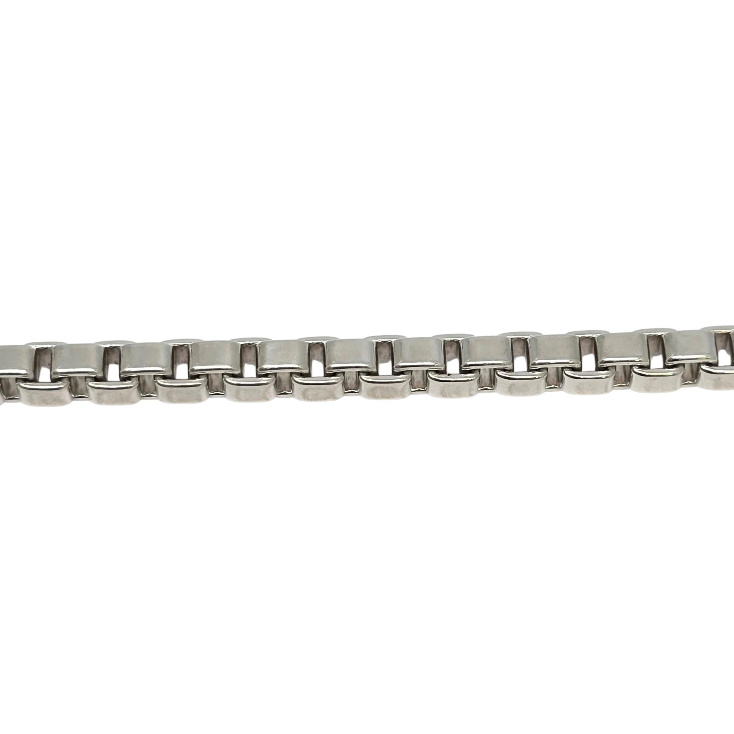 Tiffany & Co Pulsera de plata de ley con cadena de caja veneciana #22547 en Bueno estado para la venta en Washington Depot, CT