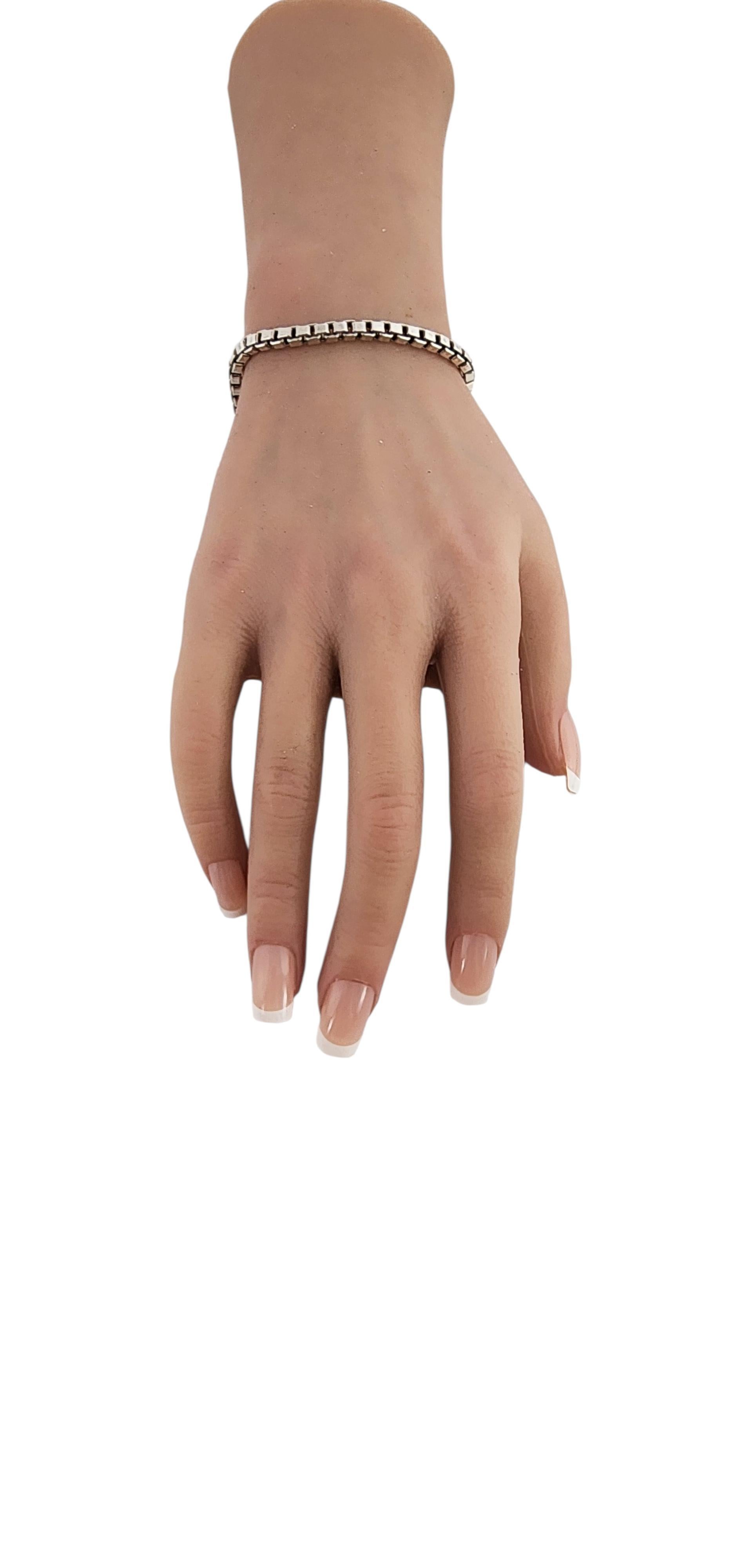 Tiffany & Co Sterling Silver Venetian Link Bracelet #23994 In condizioni buone in vendita a Washington Depot, CT