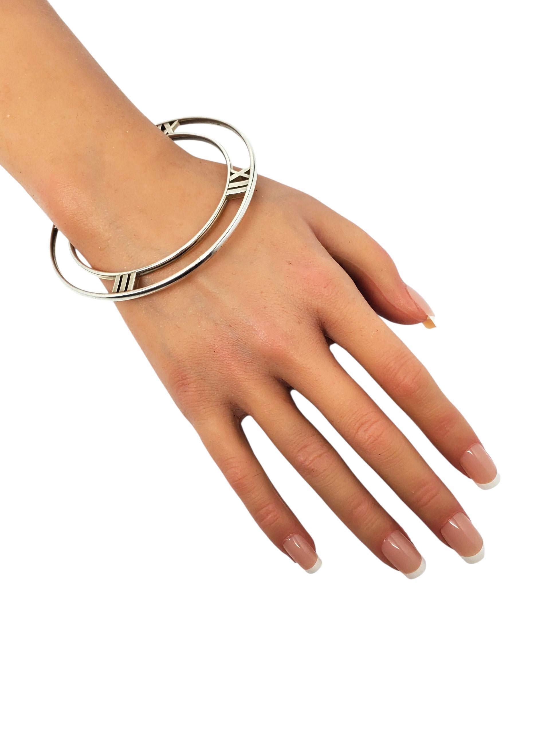 Contemporaneo Tiffany & Co. Bracciale aperto Atlas Sterling #23771 in vendita