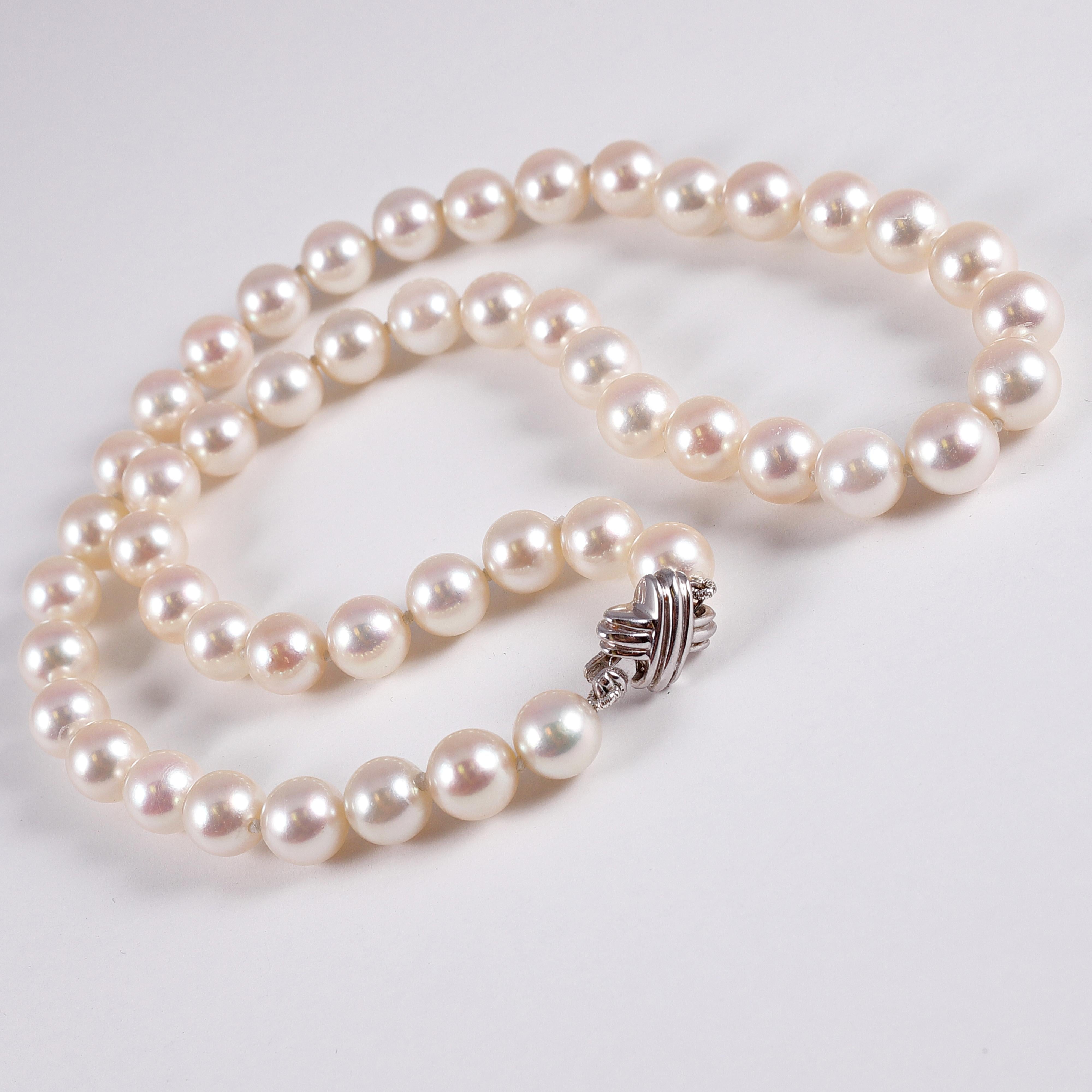 Tiffany & Co. Strand of Pearls In Excellent Condition In Dallas, TX