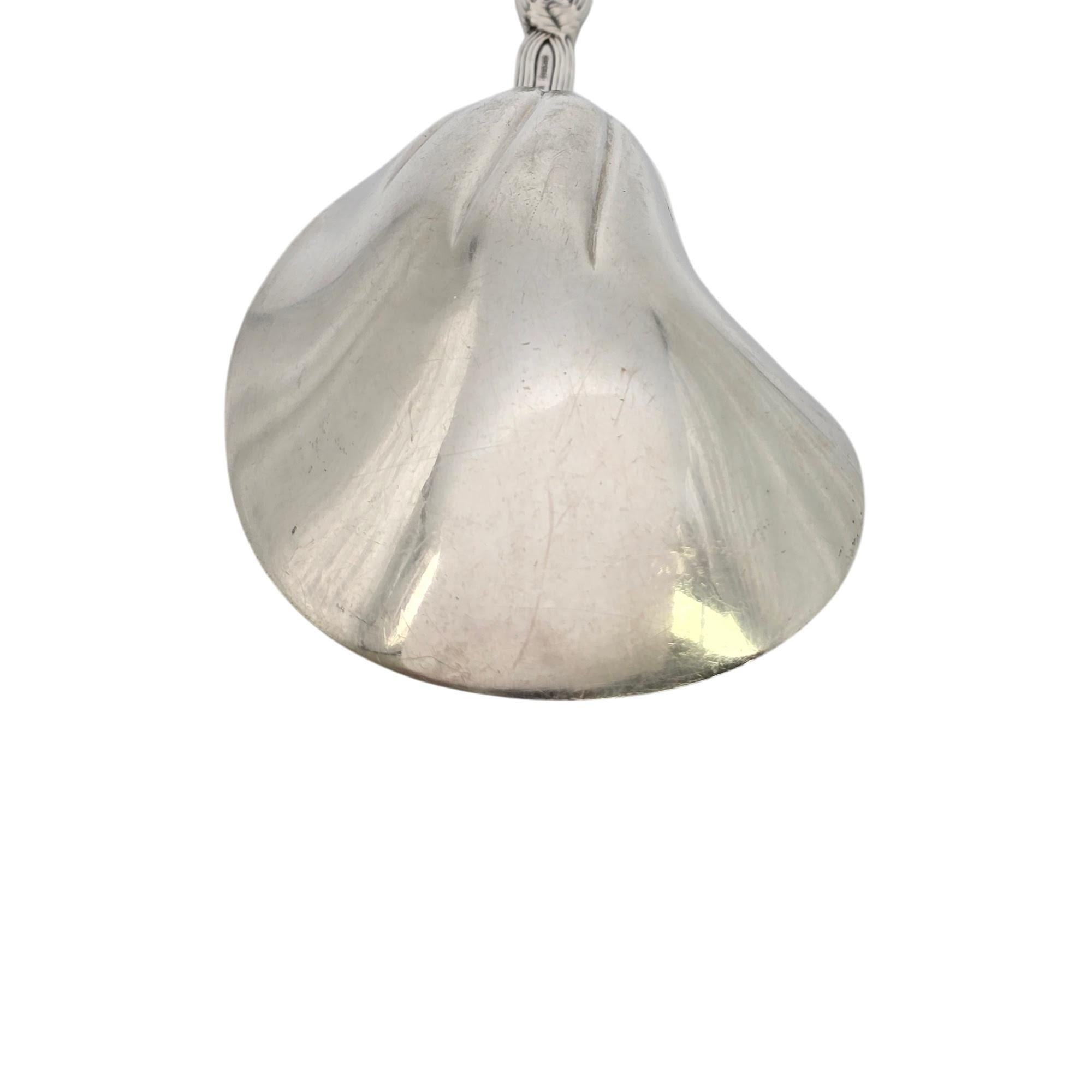 Cucchiaio da portata Tiffany & Co. Strawberry in argento Sterling Berry Casserole #20371 in vendita 3