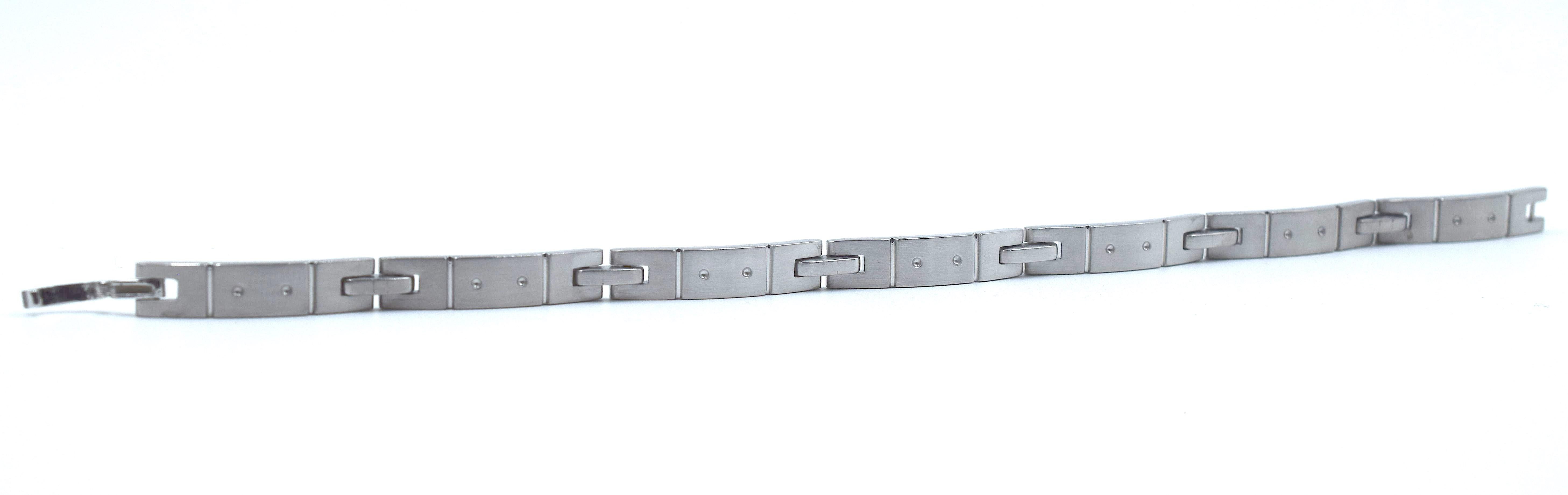 Modern Tiffany & Co. Streamerica 18 Karat White Gold Men’s Bracelet