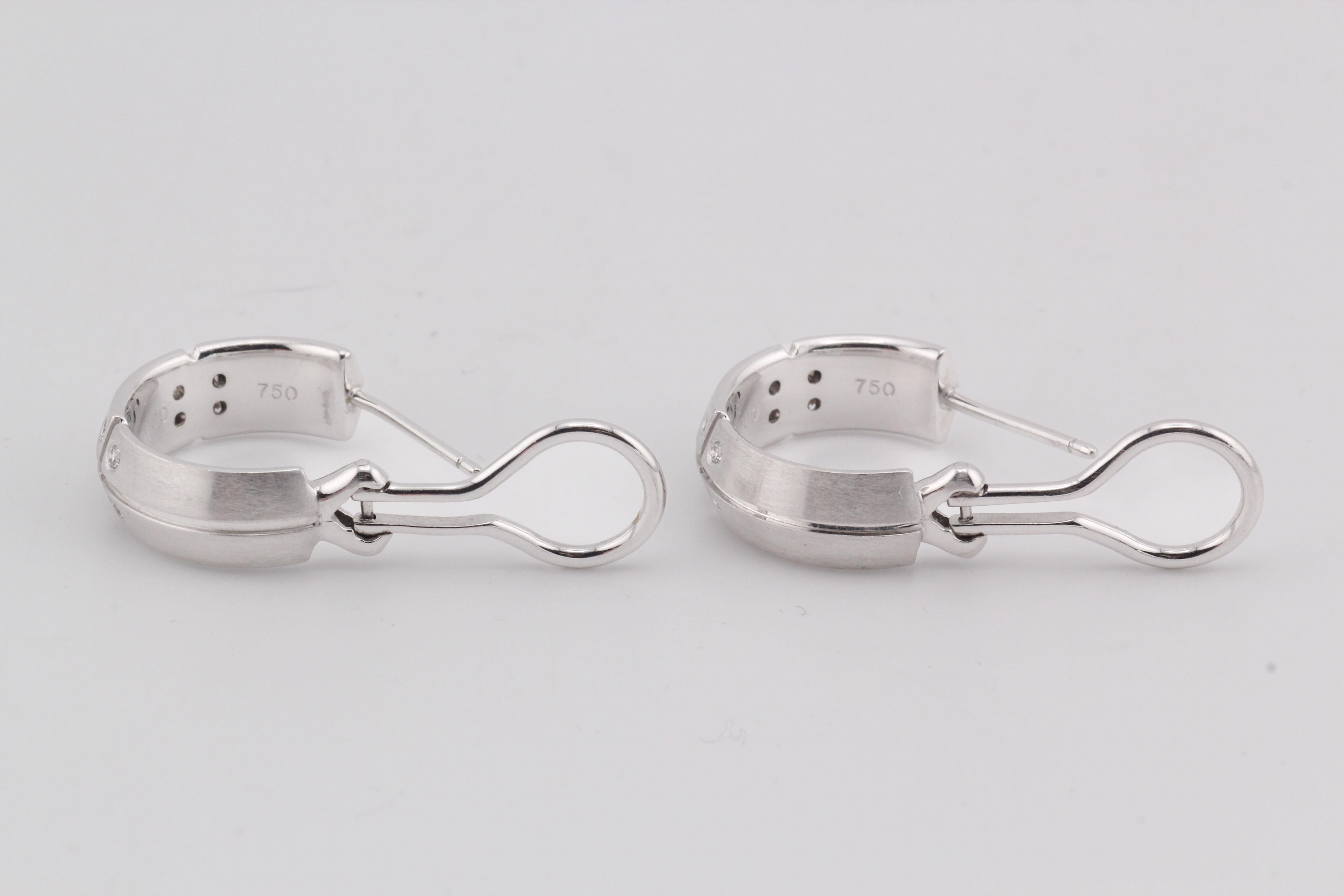 Tiffany & Co. Streamerica Diamond 18K White Gold Hoop Earrings In condizioni ottime in vendita a Simpsonville, SC