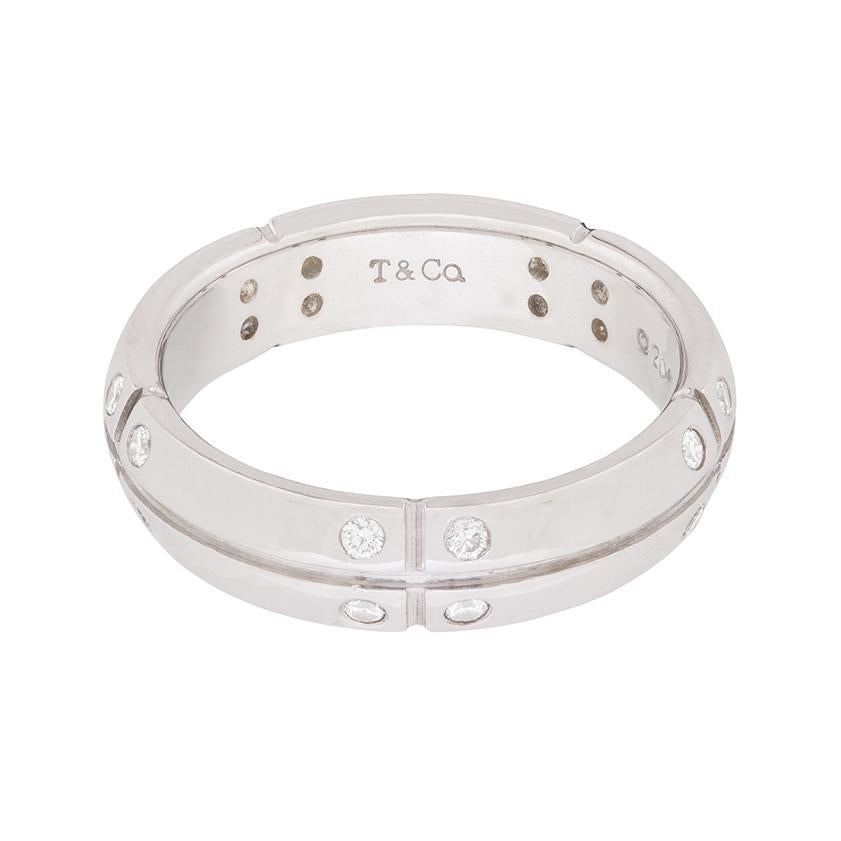 Taglio brillante Fascia nuziale con diamante 