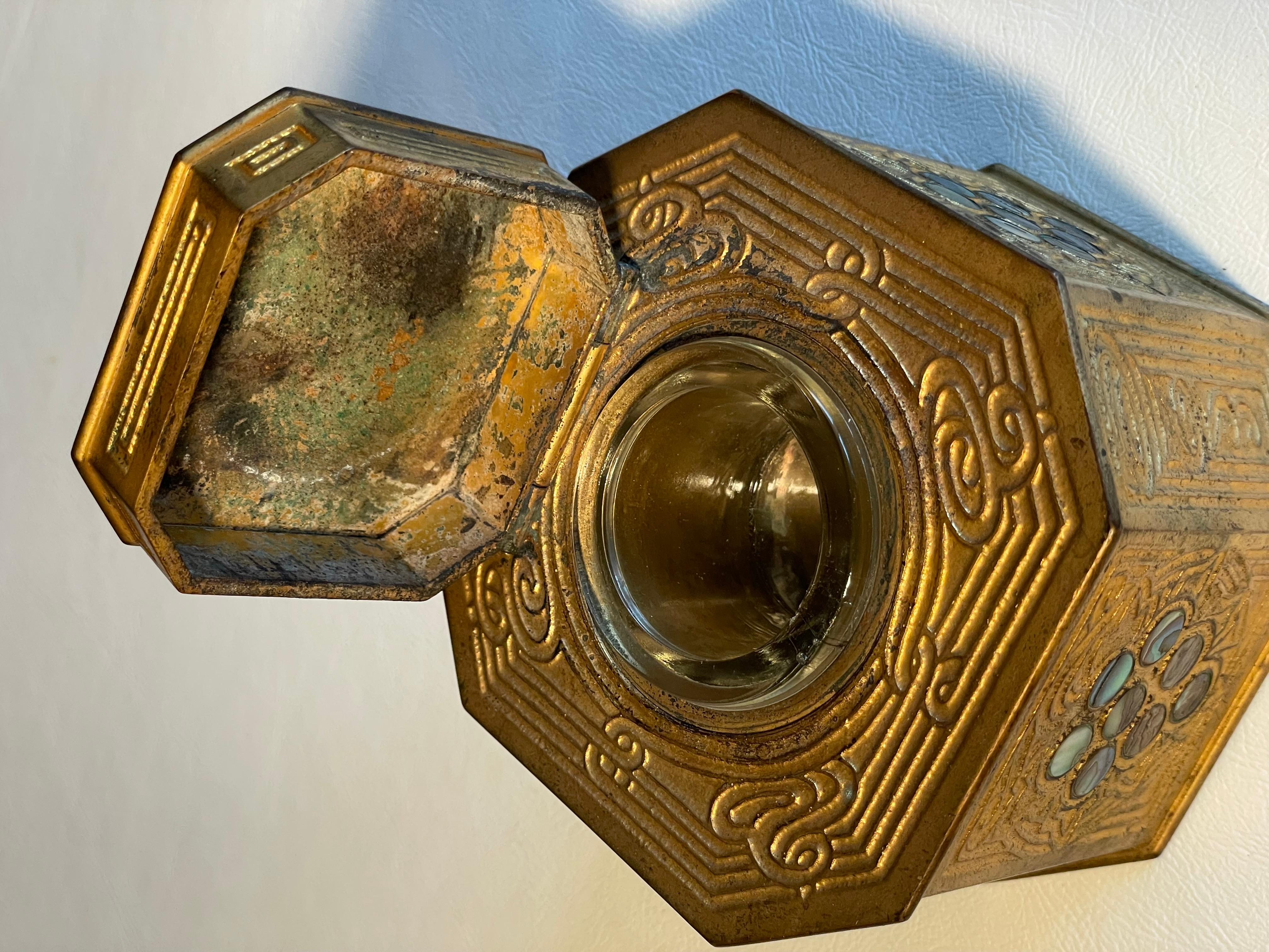 Tiffany & Co. Studio New York - Set da scrivania in bronzo e abalone in vendita 6