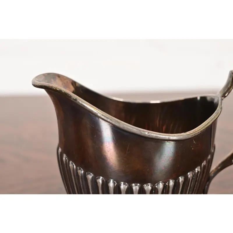 Tiffany & Co. Stil Art Deco Silberblech Milchkännchen im Angebot 1